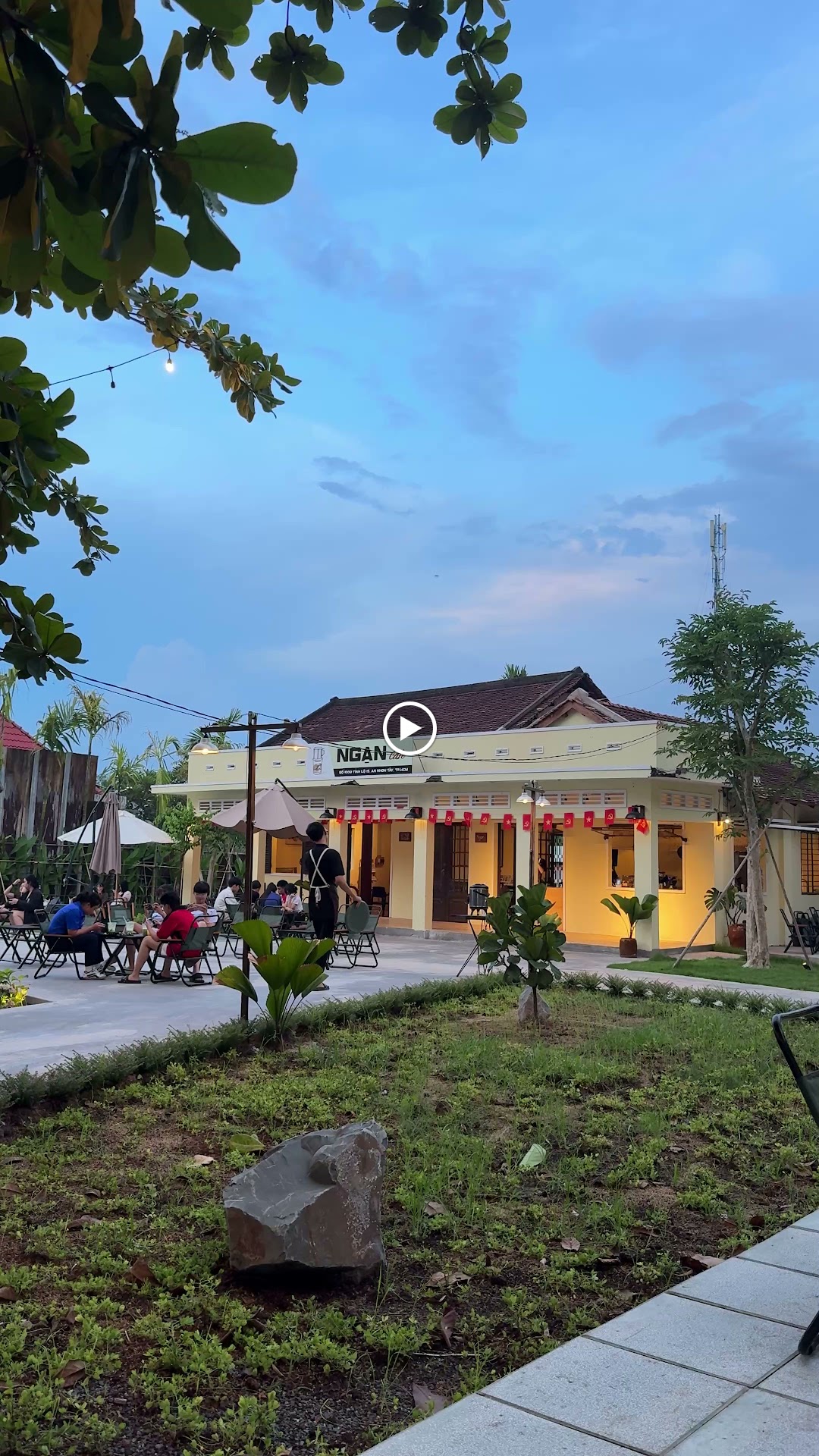 Ngạn Cafe
