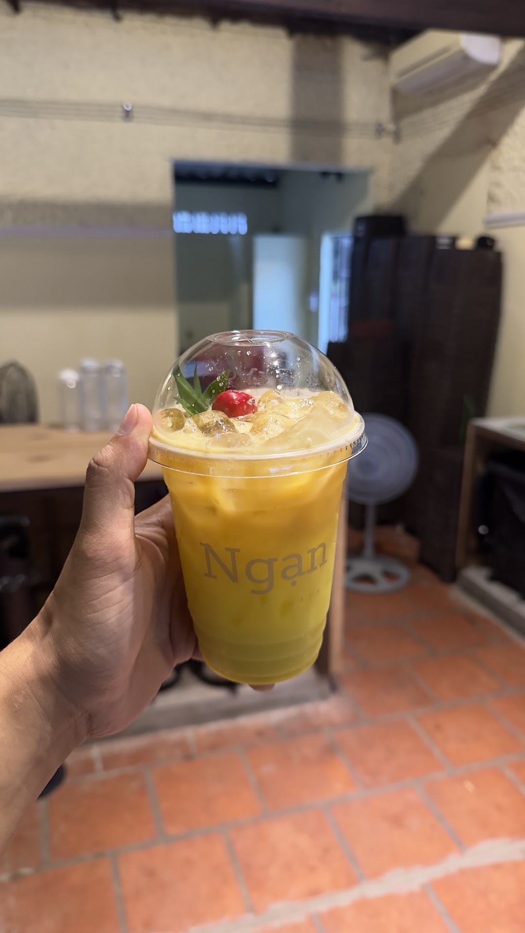 Ngạn Cafe