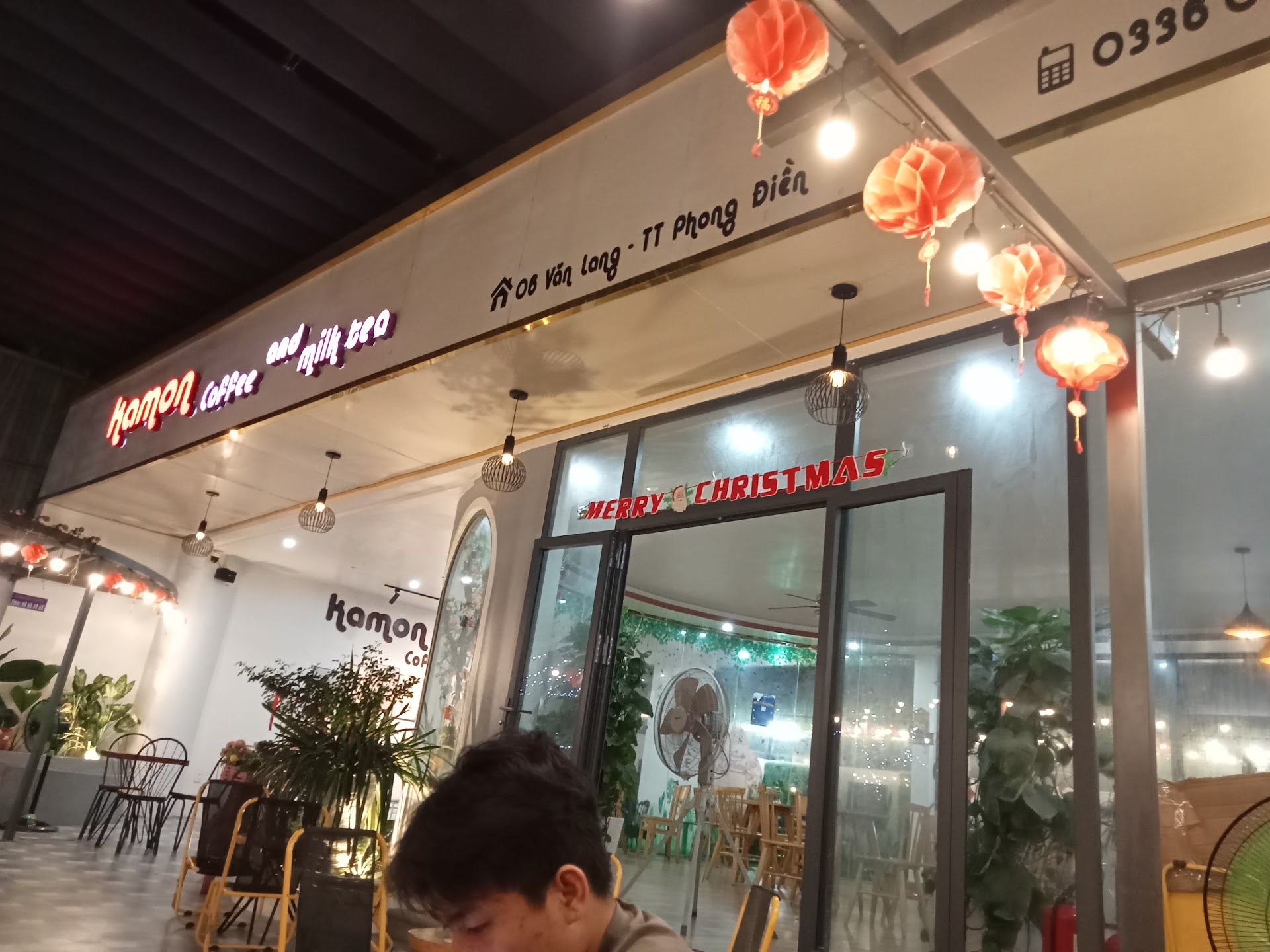 Kamon coffee and Milk Tea