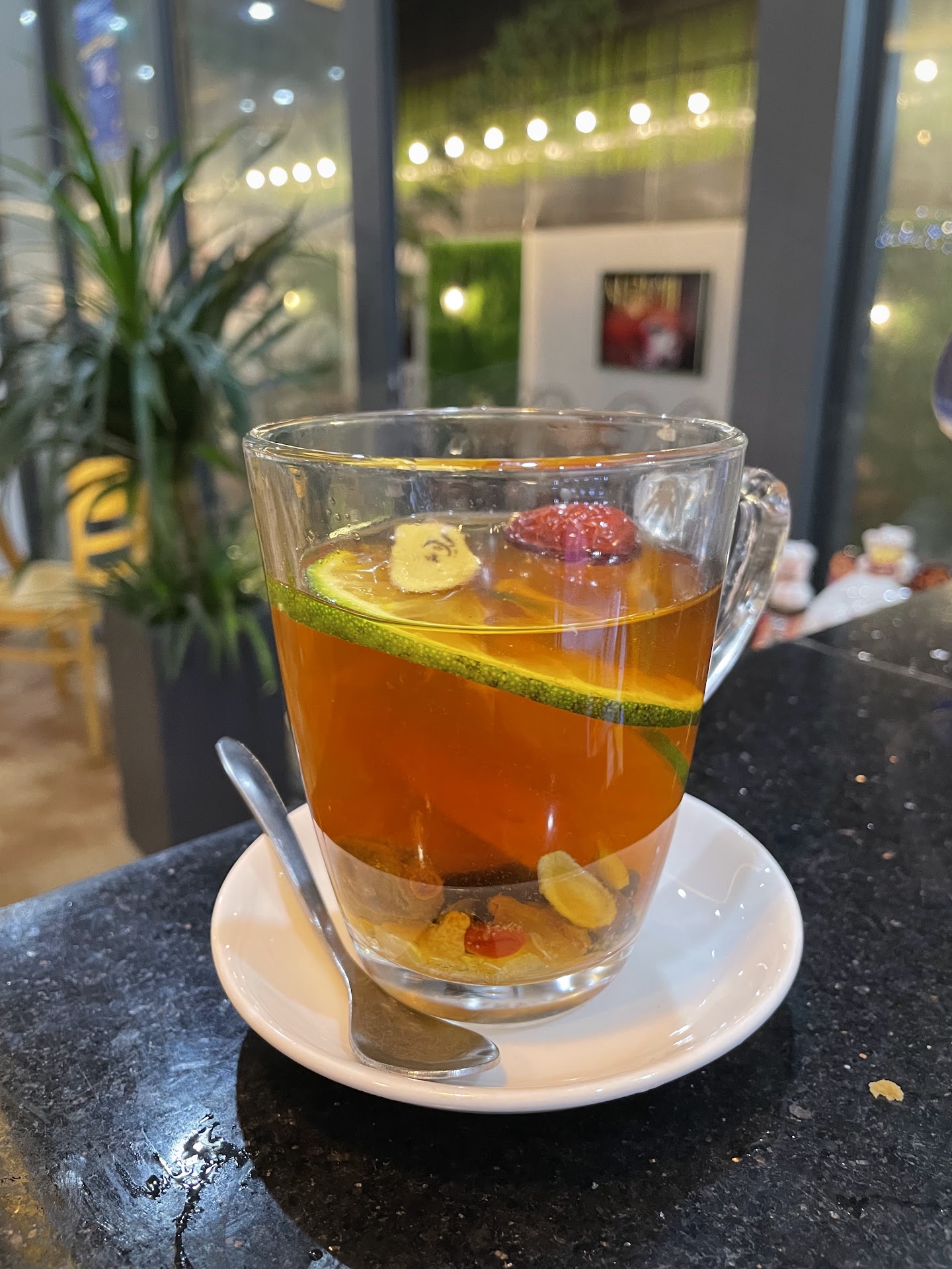 Kamon coffee and Milk Tea