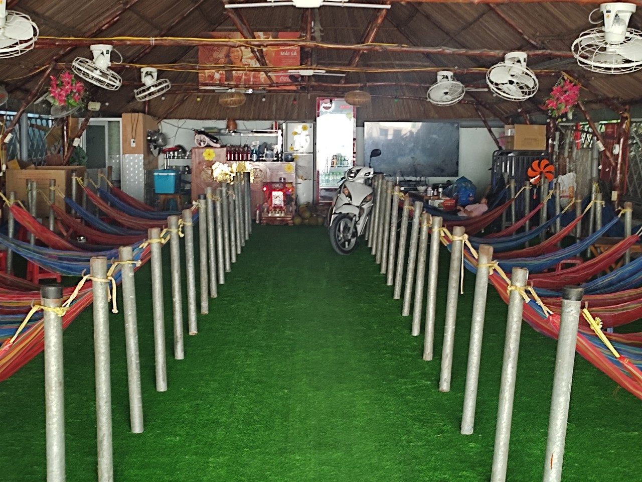 Cafe Võng-BIDA Mái Lá