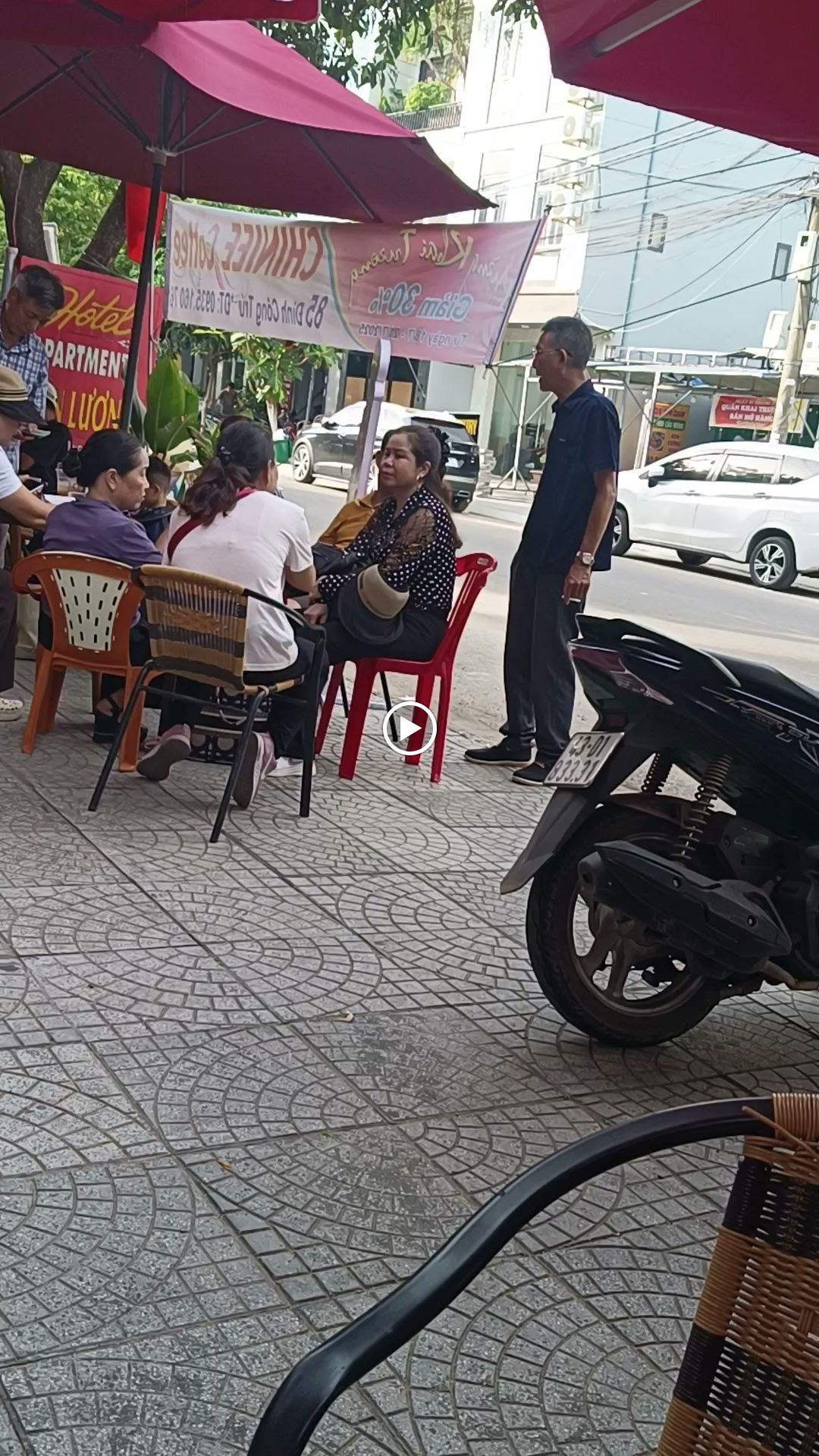 Quán COFFEE CHINIEE 83 Đinh công TRỨ