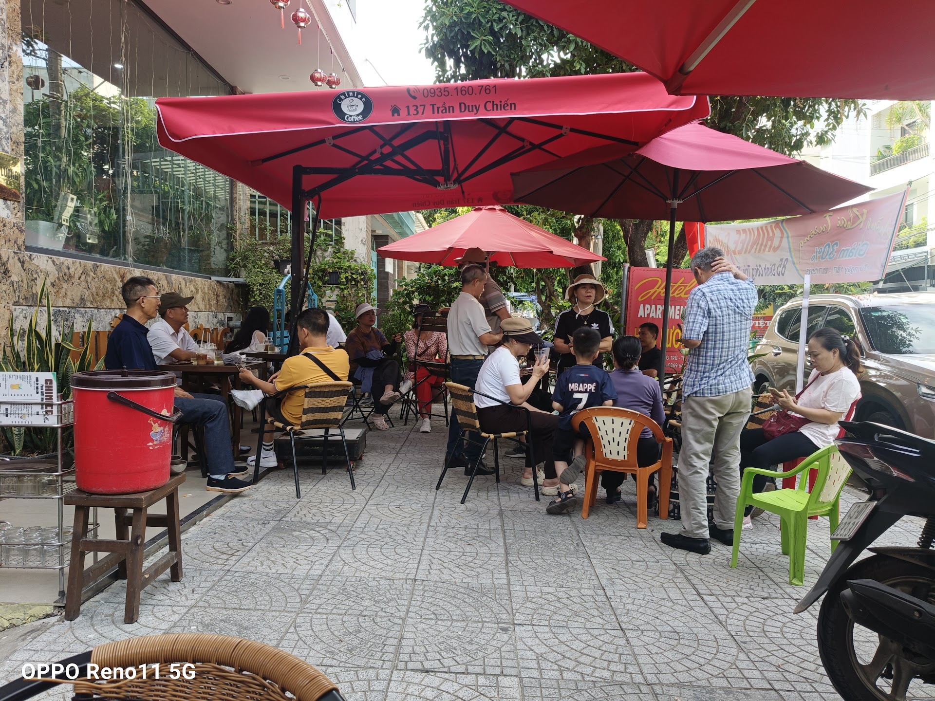 Quán COFFEE CHINIEE 83 Đinh công TRỨ