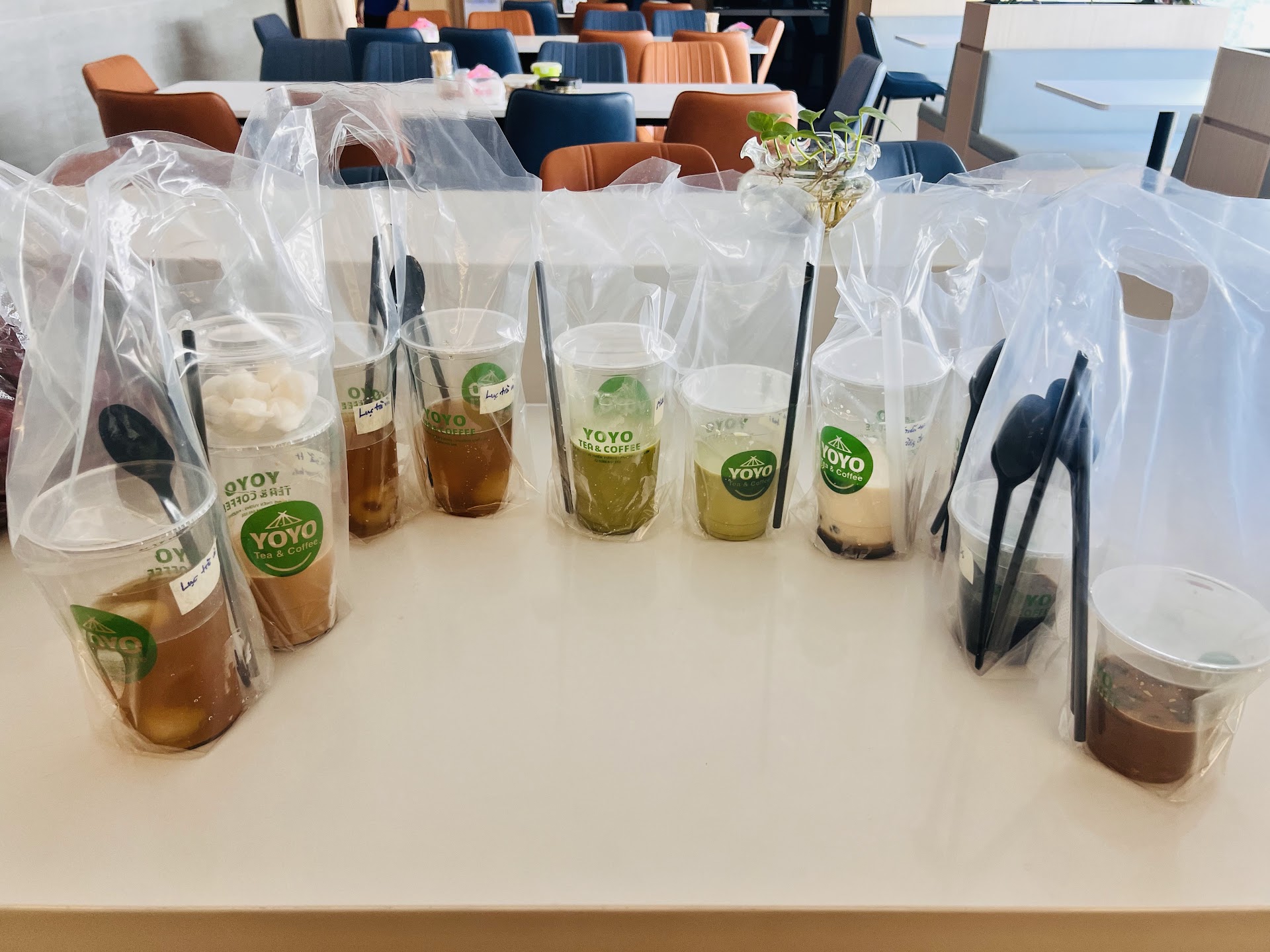 YOYO cà phê và trà sữa