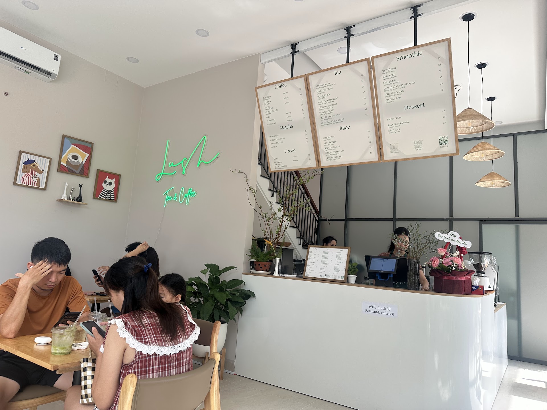 Lush 88 - Tea & Coffee