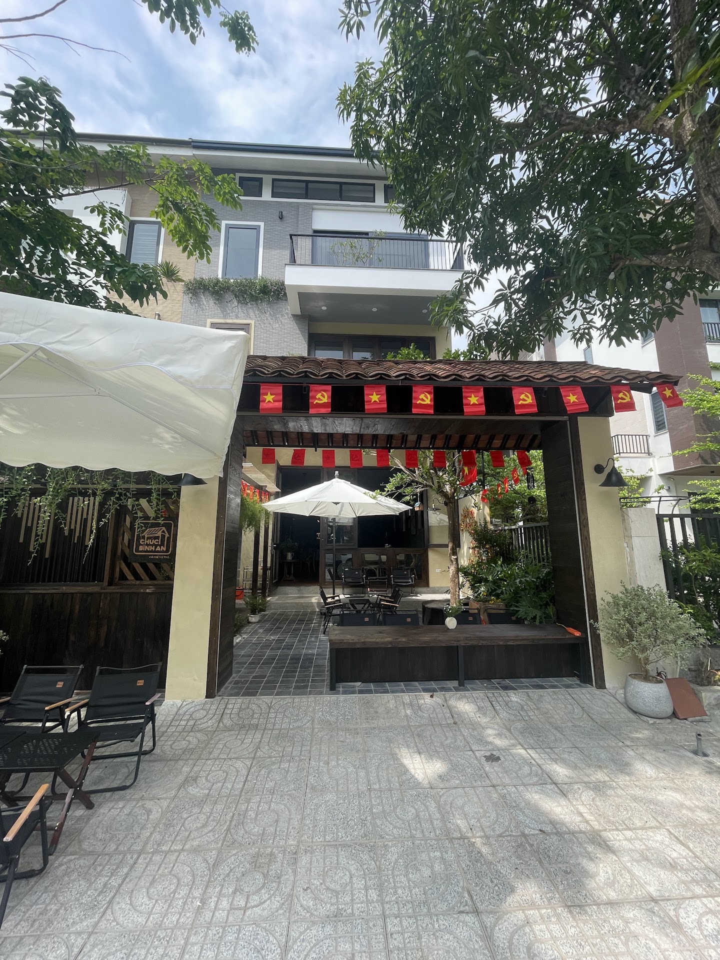 Chúc Bình An - Cà Phê và Trà