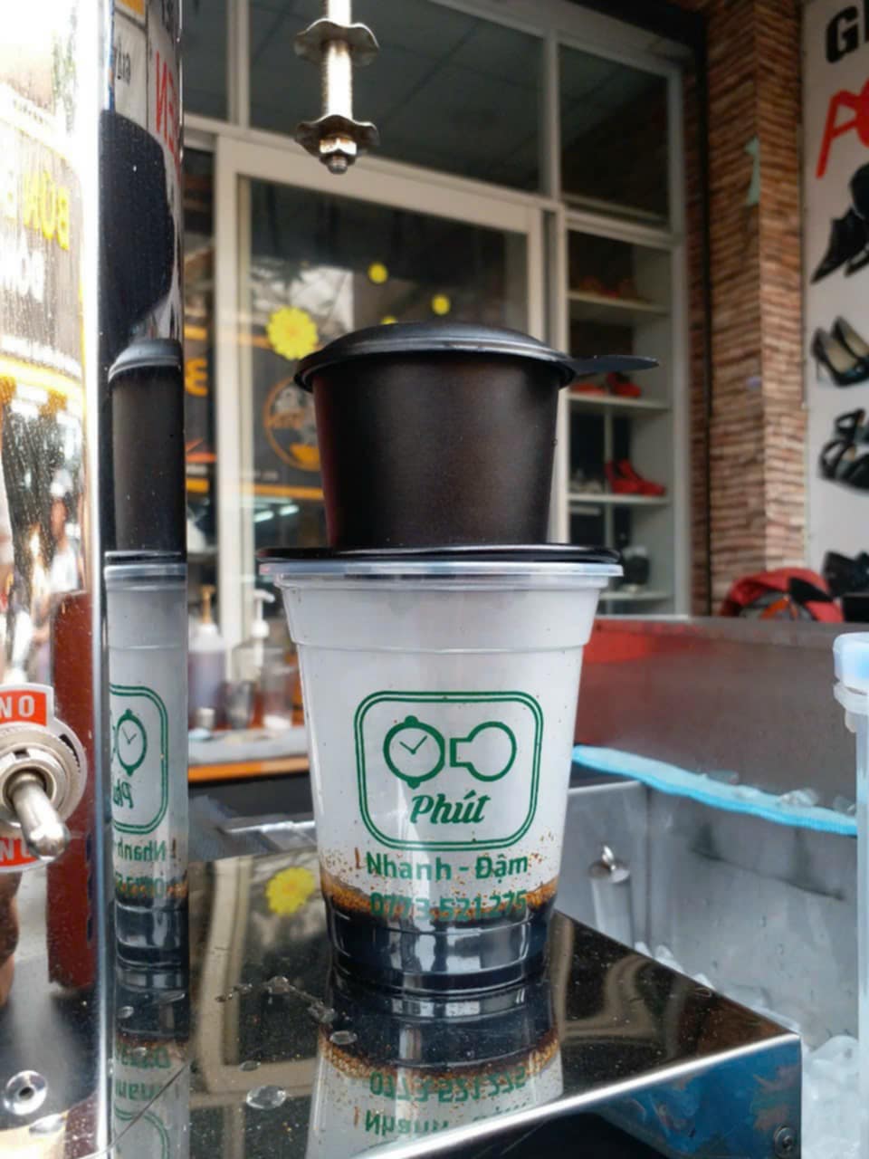 Phút Cà Phê Vĩnh Lộc