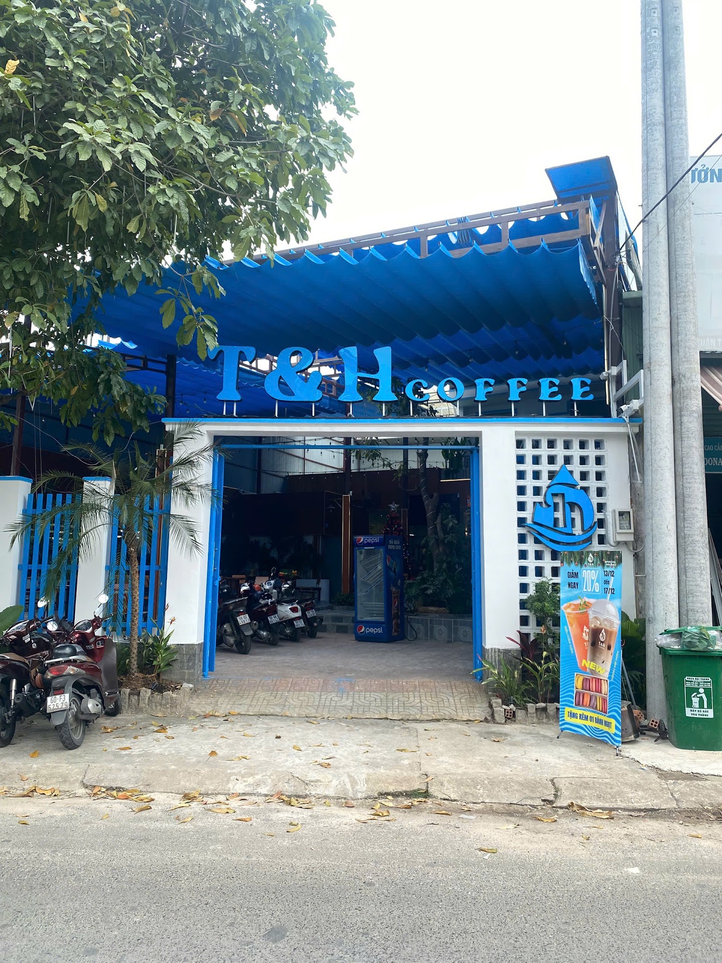 T & H Coffee - Quán cà phê Hóc Môn, Coffee Bà Điểm