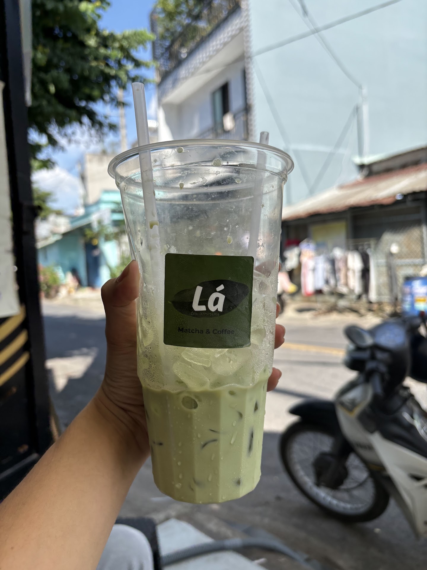 Lá- matcha& coffee
