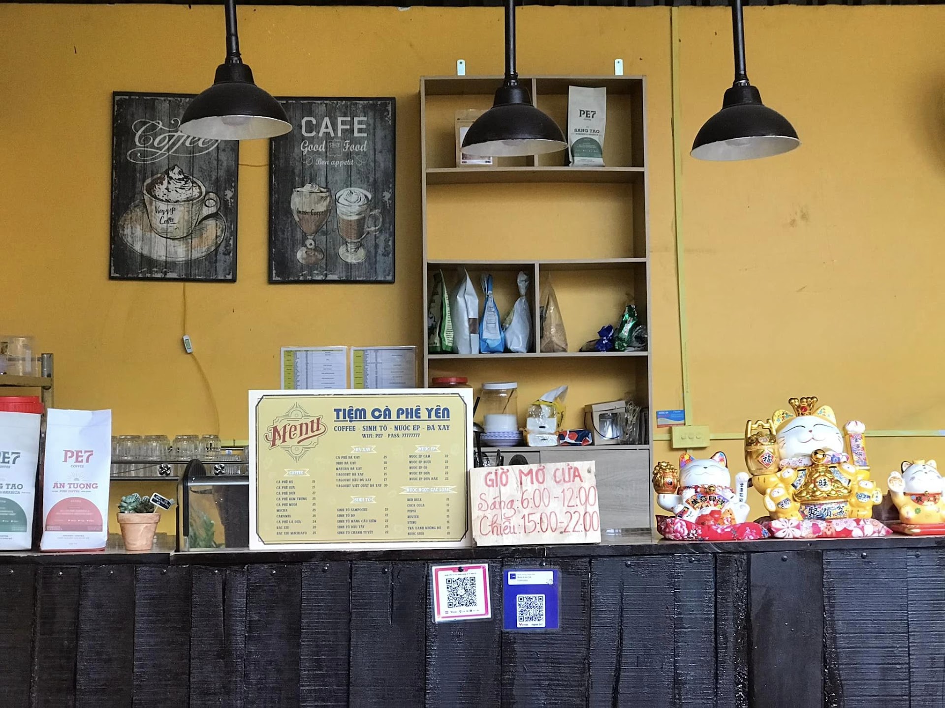 Tiệm cà phê Yên - PE7