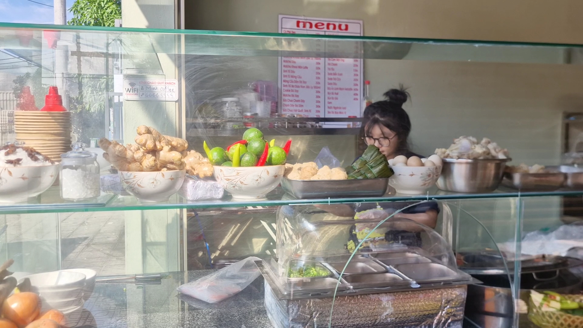 Cà Phê - Bún Sườn Bò Tươi Minh Chính