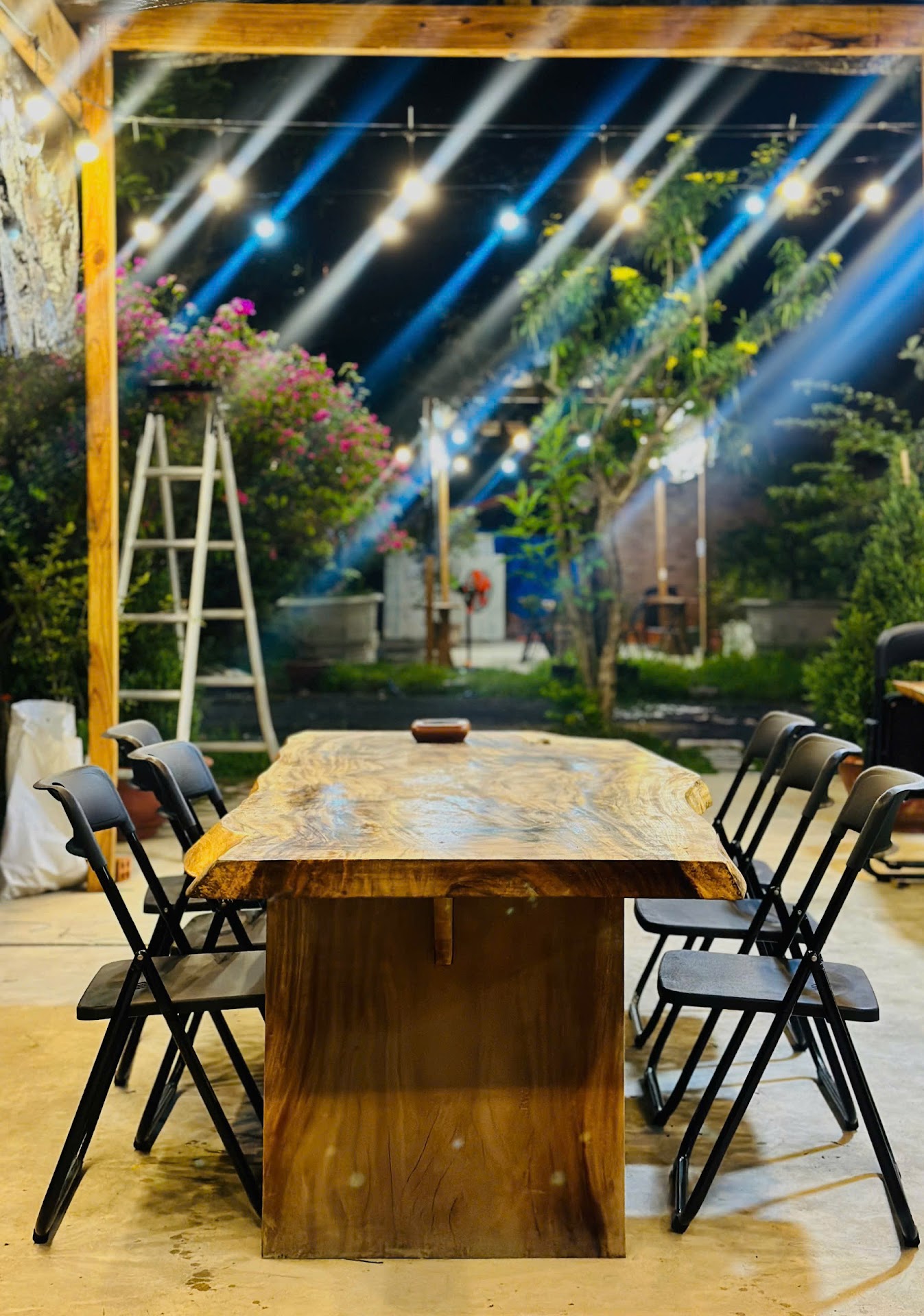 Cafe vườn Mỹ Chi