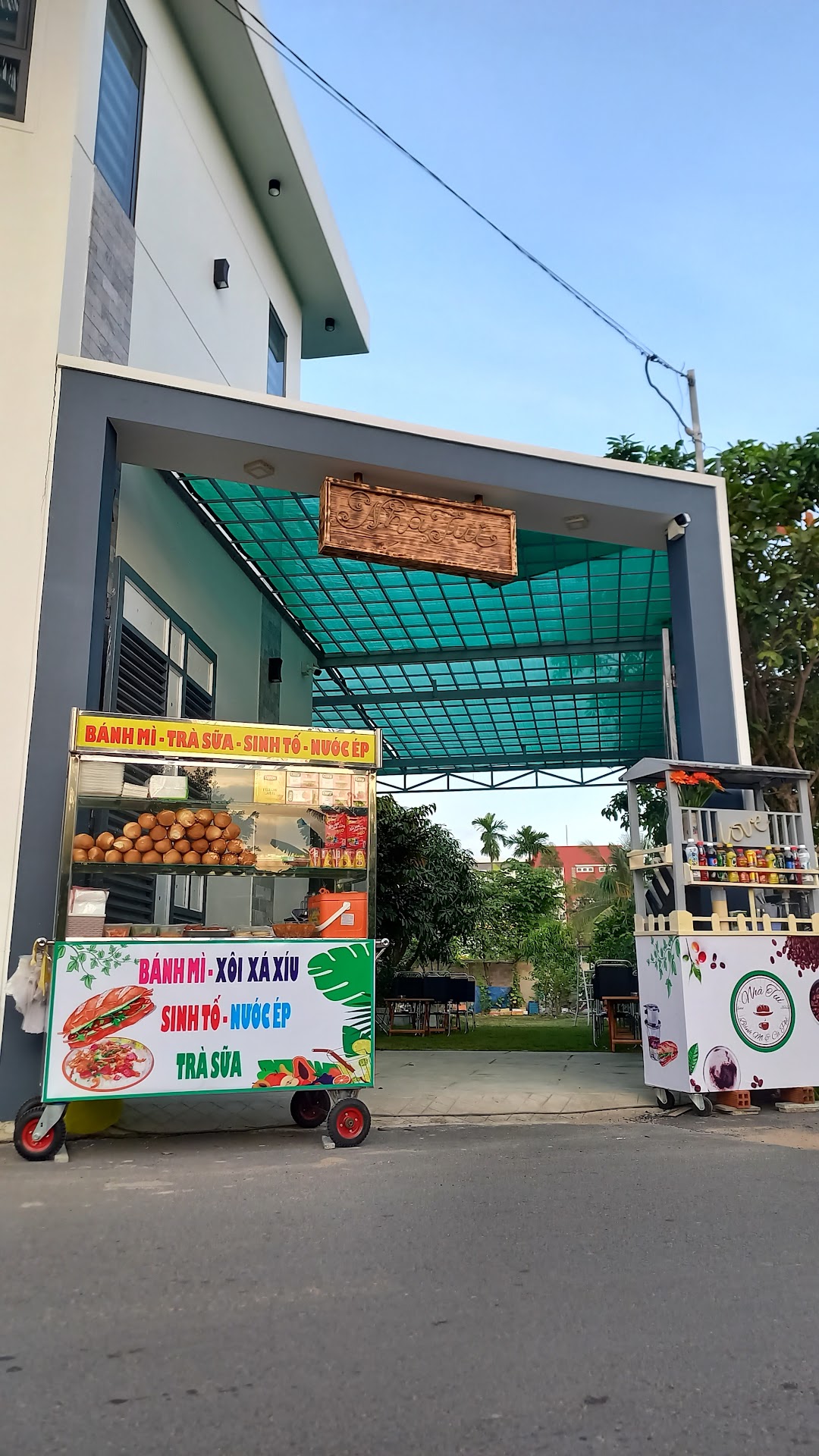 Cafe Sân Vườn Nhà Tui