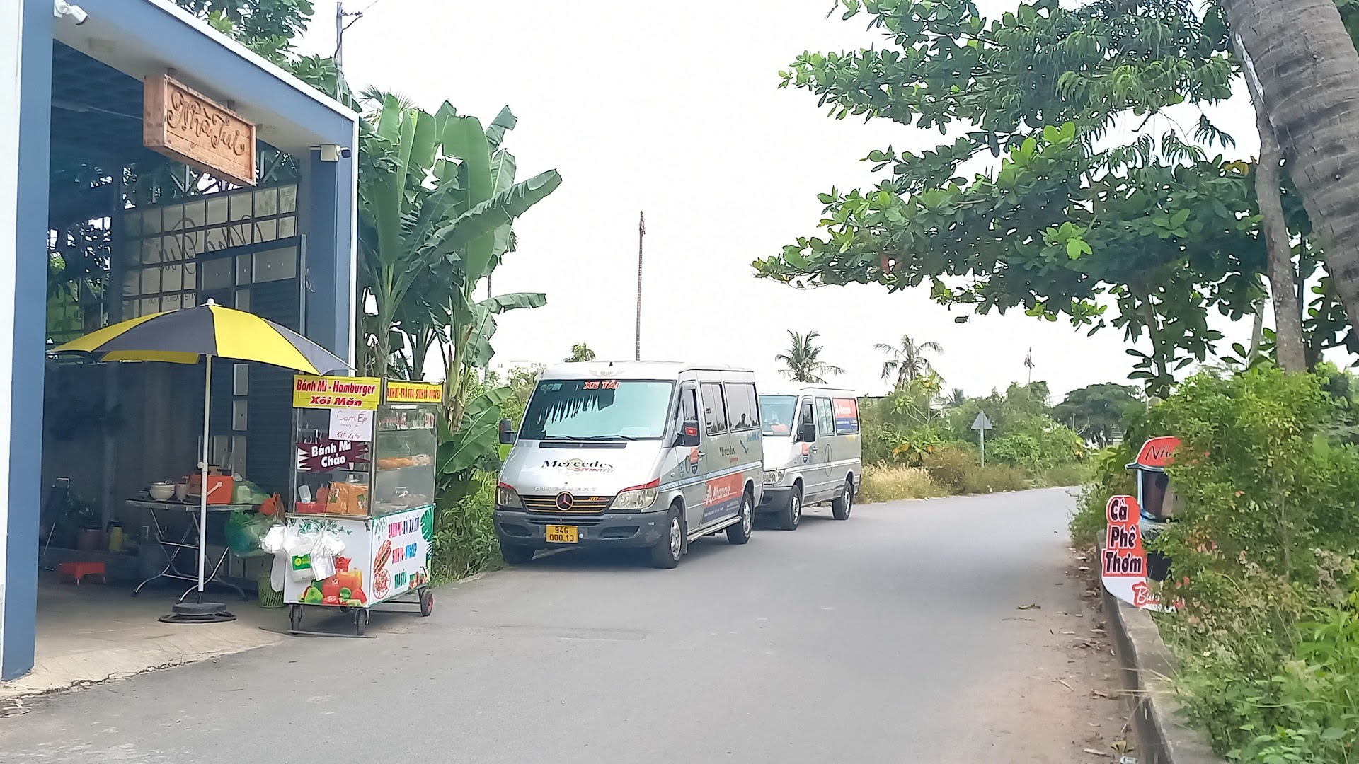 Cafe Sân Vườn Nhà Tui