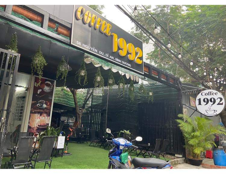 Quán cà phê 1992