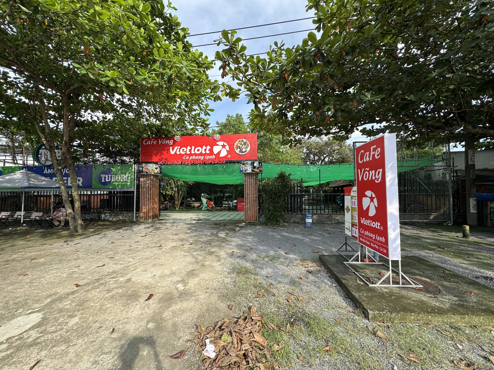 Cafe võng Vietlott [sạc xe điện, tô tượng, xiên que, lạp xưởng nướng đá, chuyển tiền nhanh]