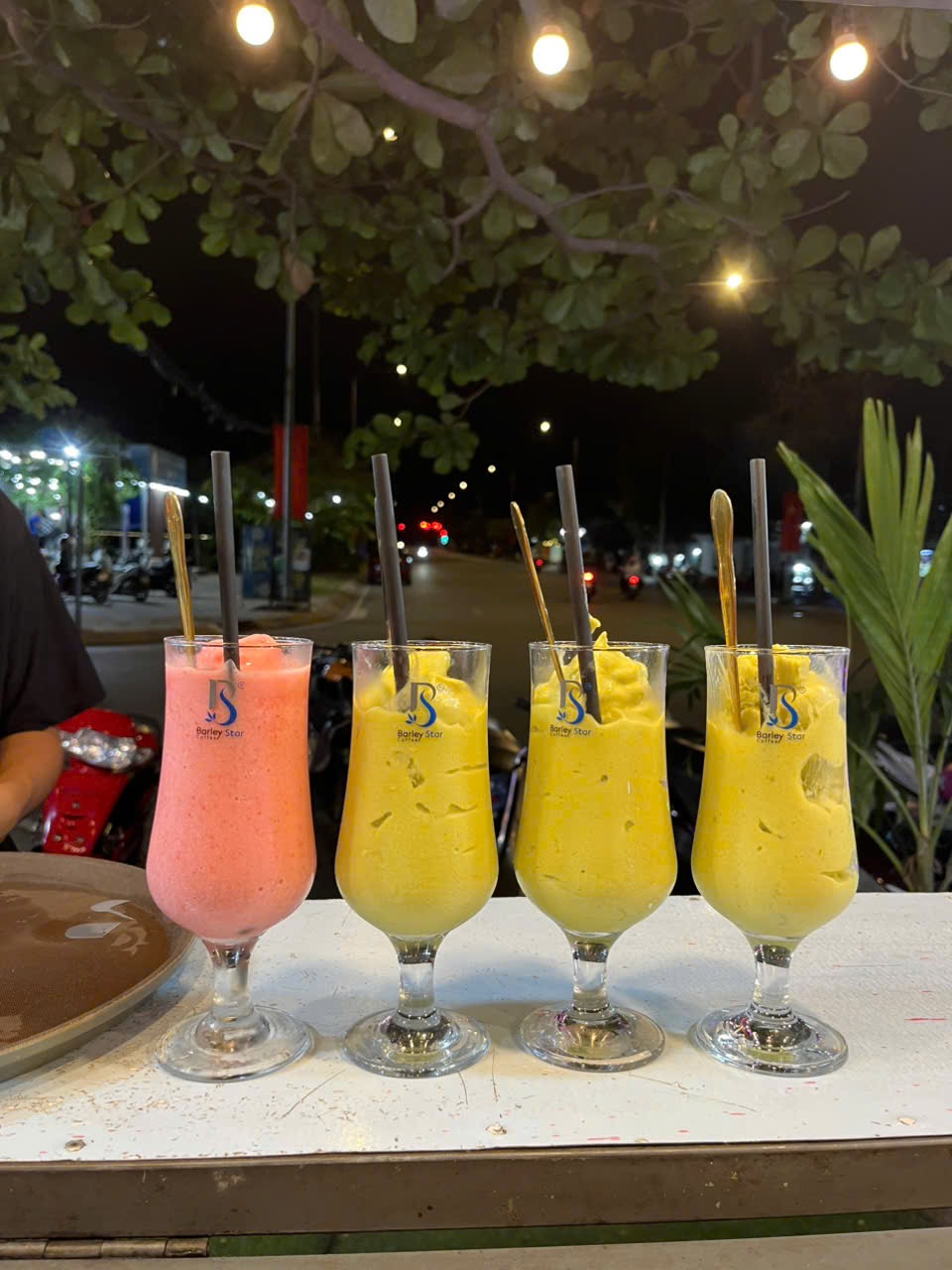 Quán Ngã 3 vui vẻ