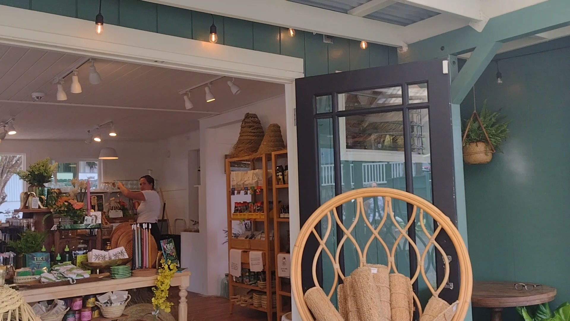 White Nene Coffee Roasters