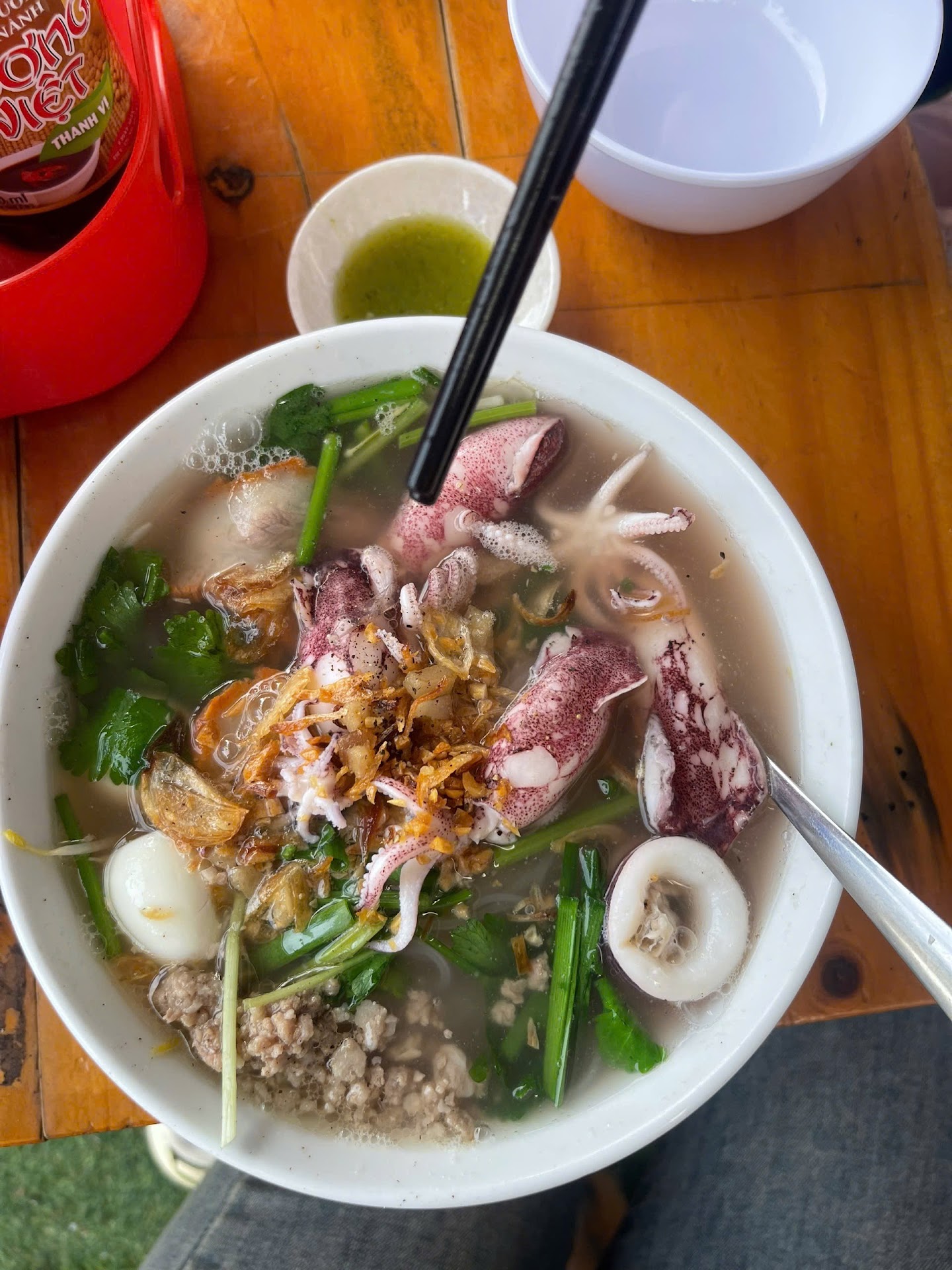 Quán Phượng (cơm sườn, hủ tíu mực