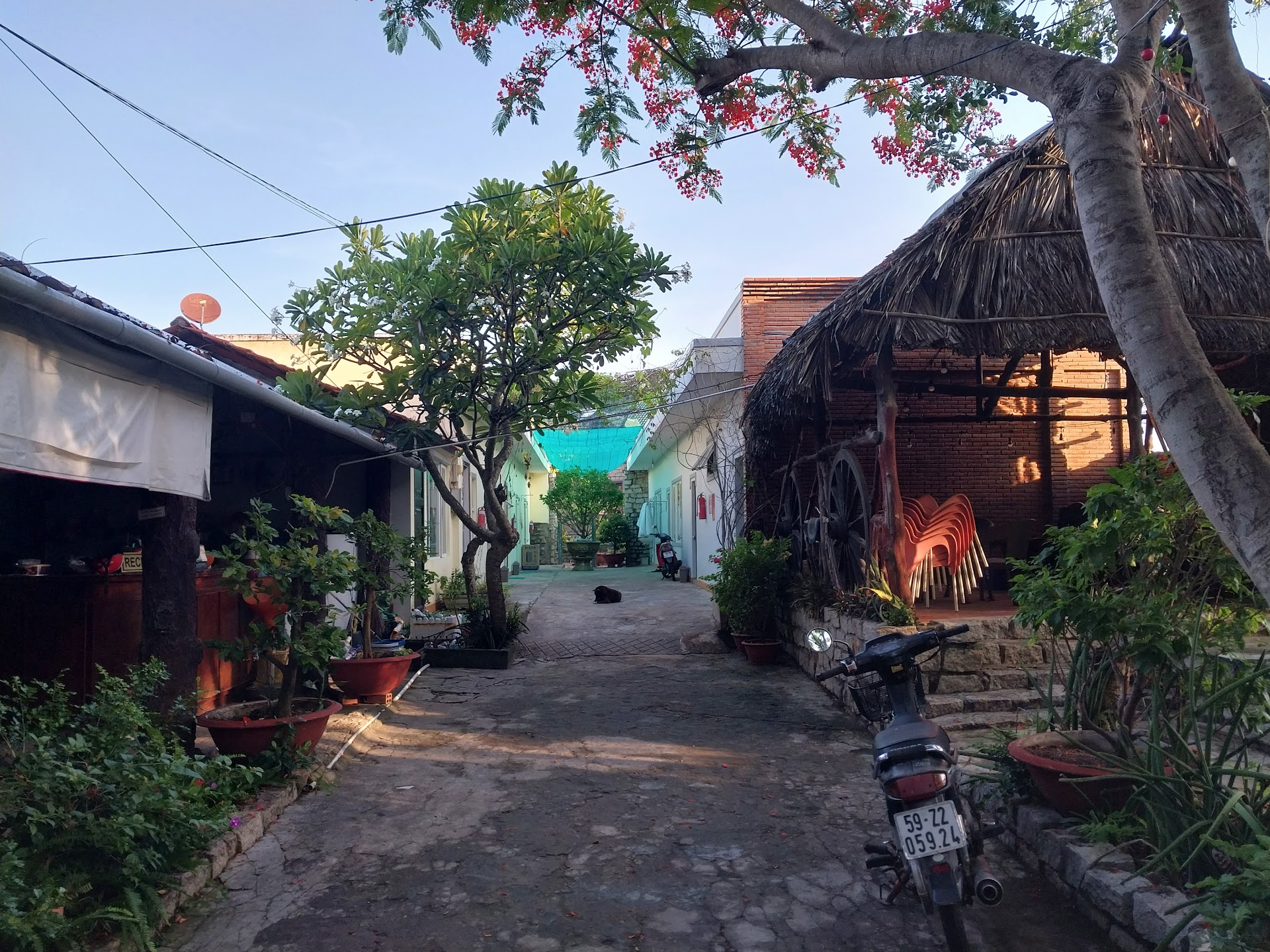 Nhà nghỉ Hoàng An