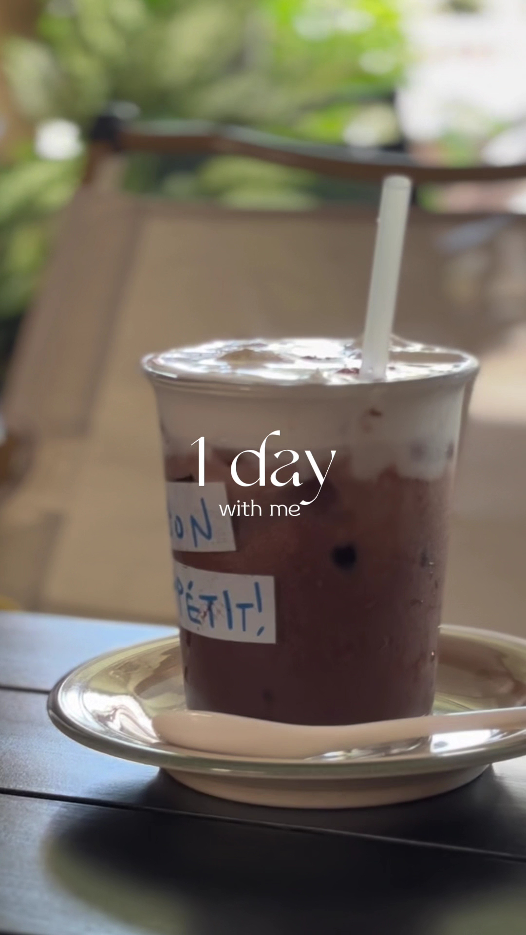 Tiệm Trà Mùa Hè