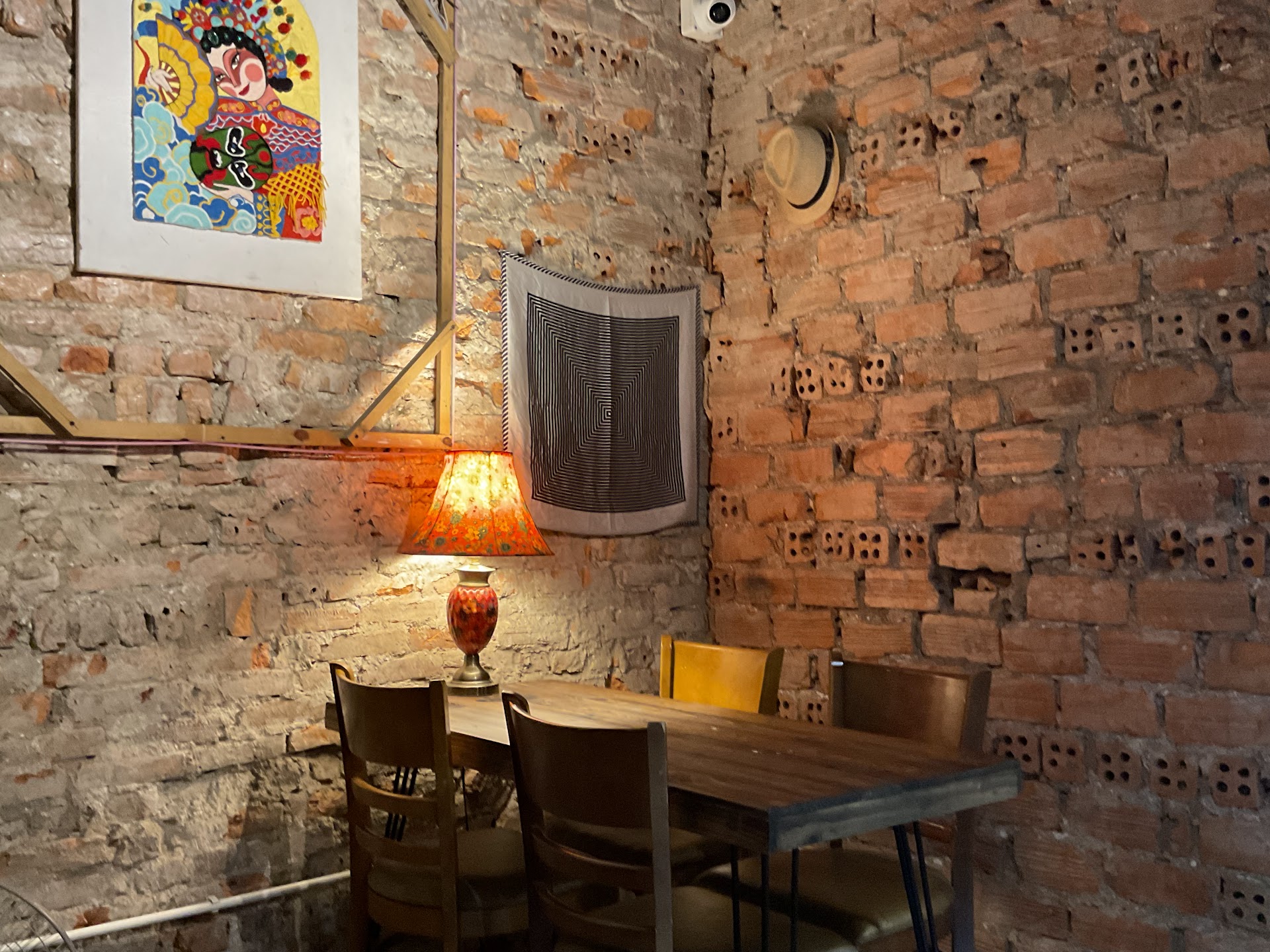 Couchsurfing Café (Nhà Lành)