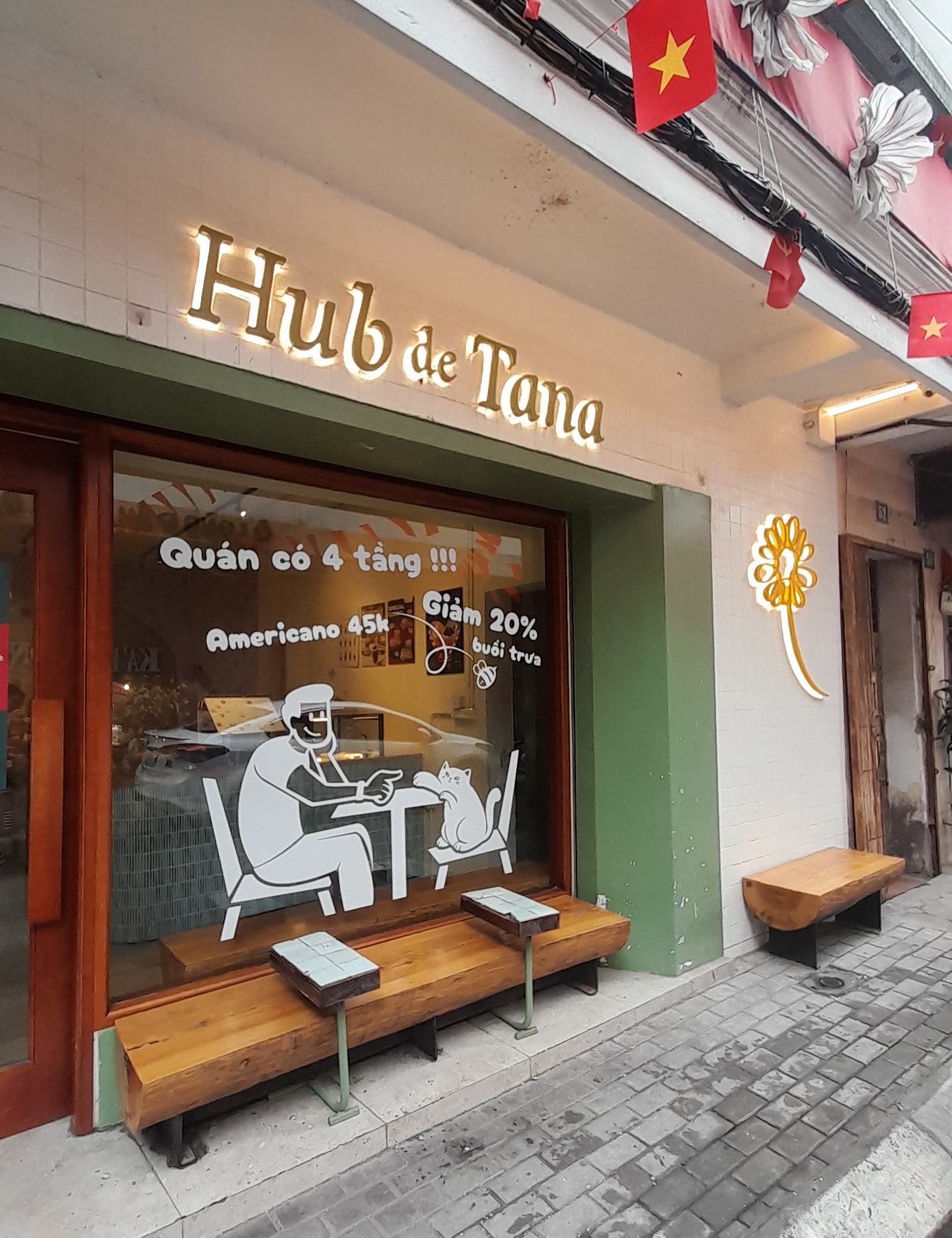 Hub de Tana Coffee