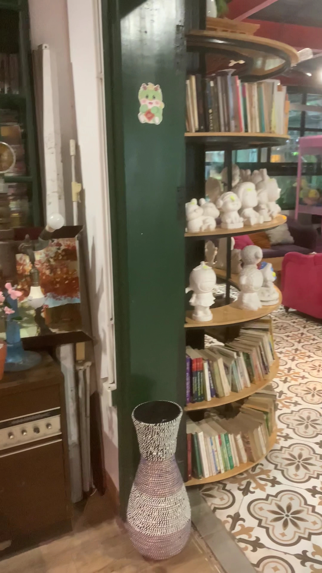 Karaoke LONDON - Thành Thái