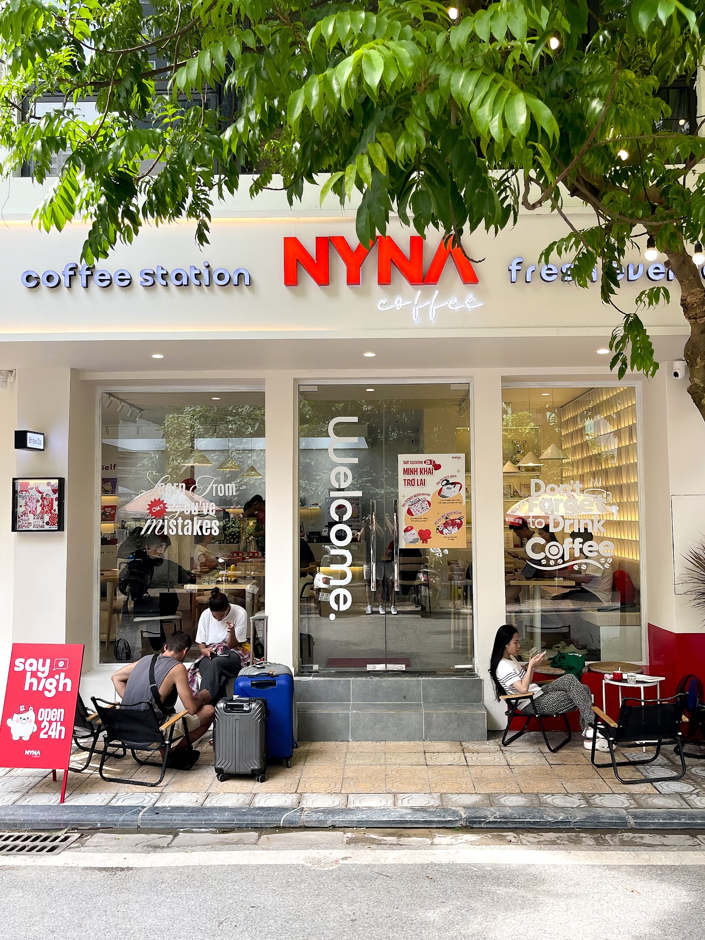 NYNA Coffee 24h - Minh Khai