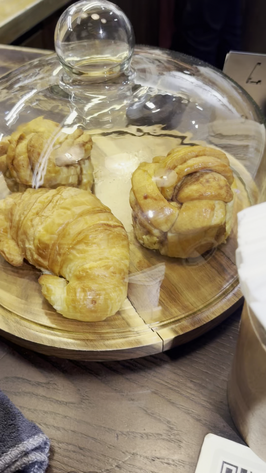 MONO Coffee Lab - Vân Hồ