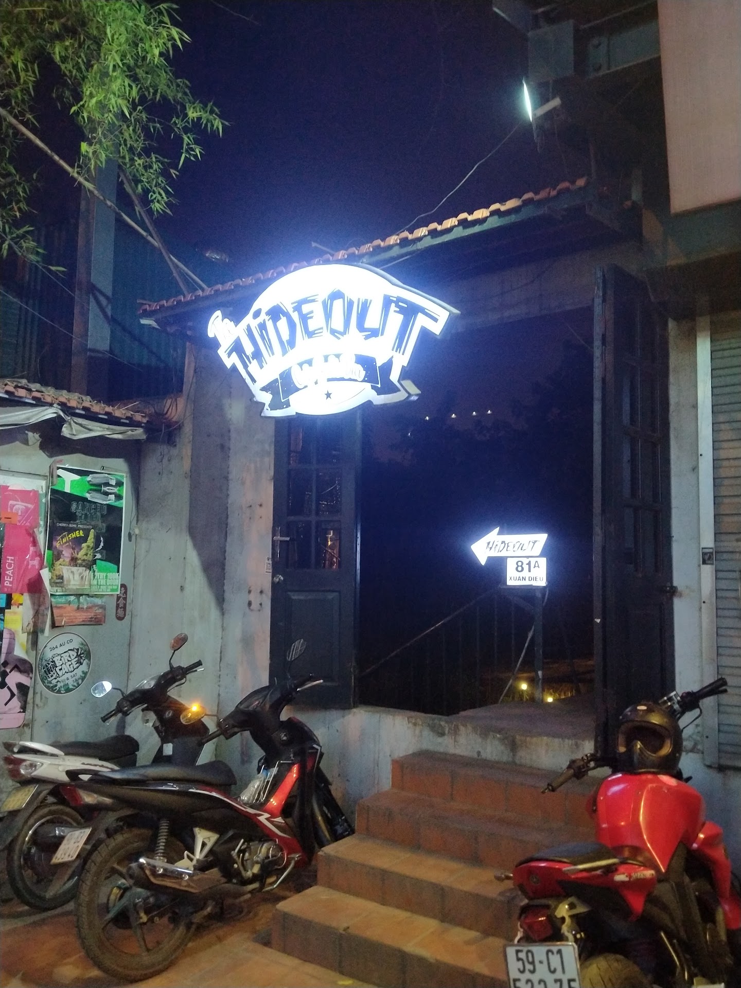 The Hideout Cafe Gastro Bar