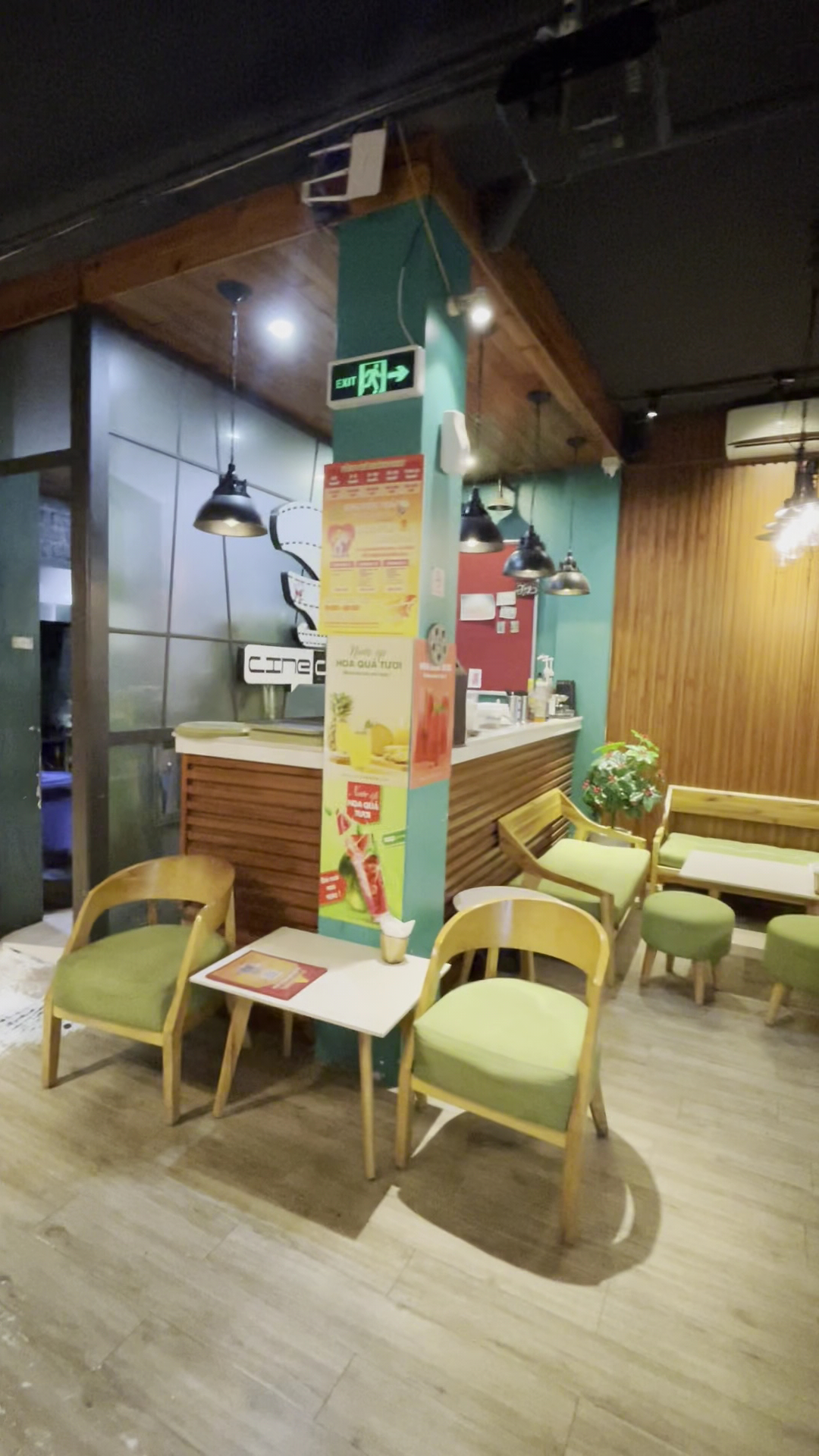 Cafe phim - Cine cafe chùa láng