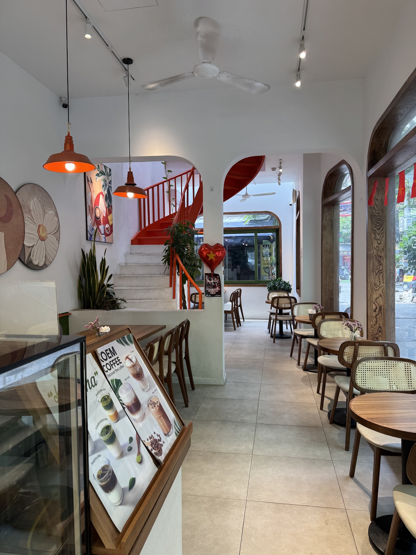 Cafe KOEM - Lạc Trung