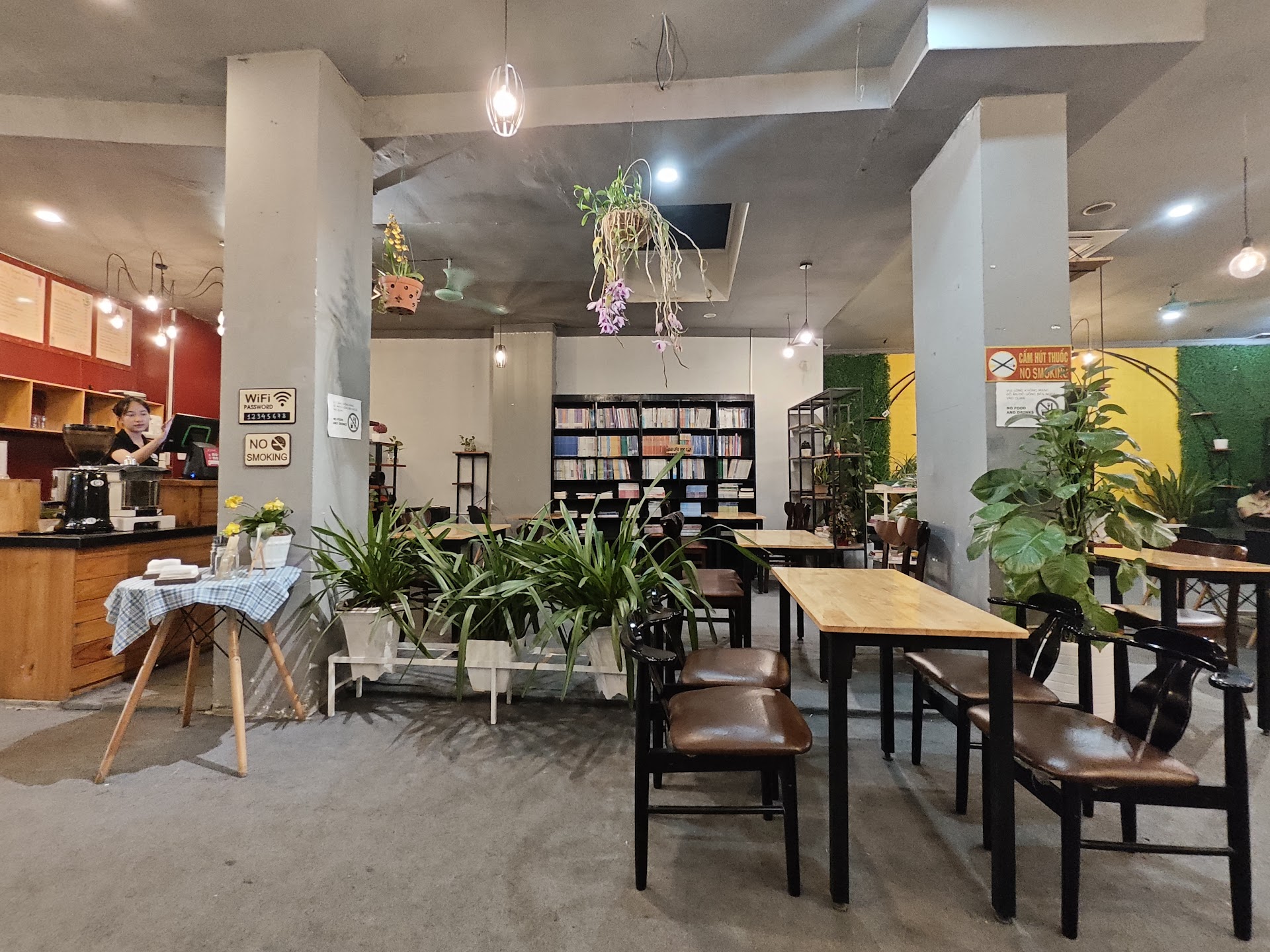 The Book Coffee Tây Sơn