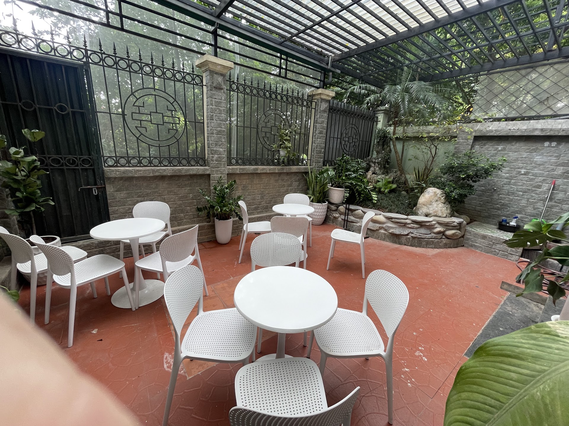 MEER Cafe & Terrace bar