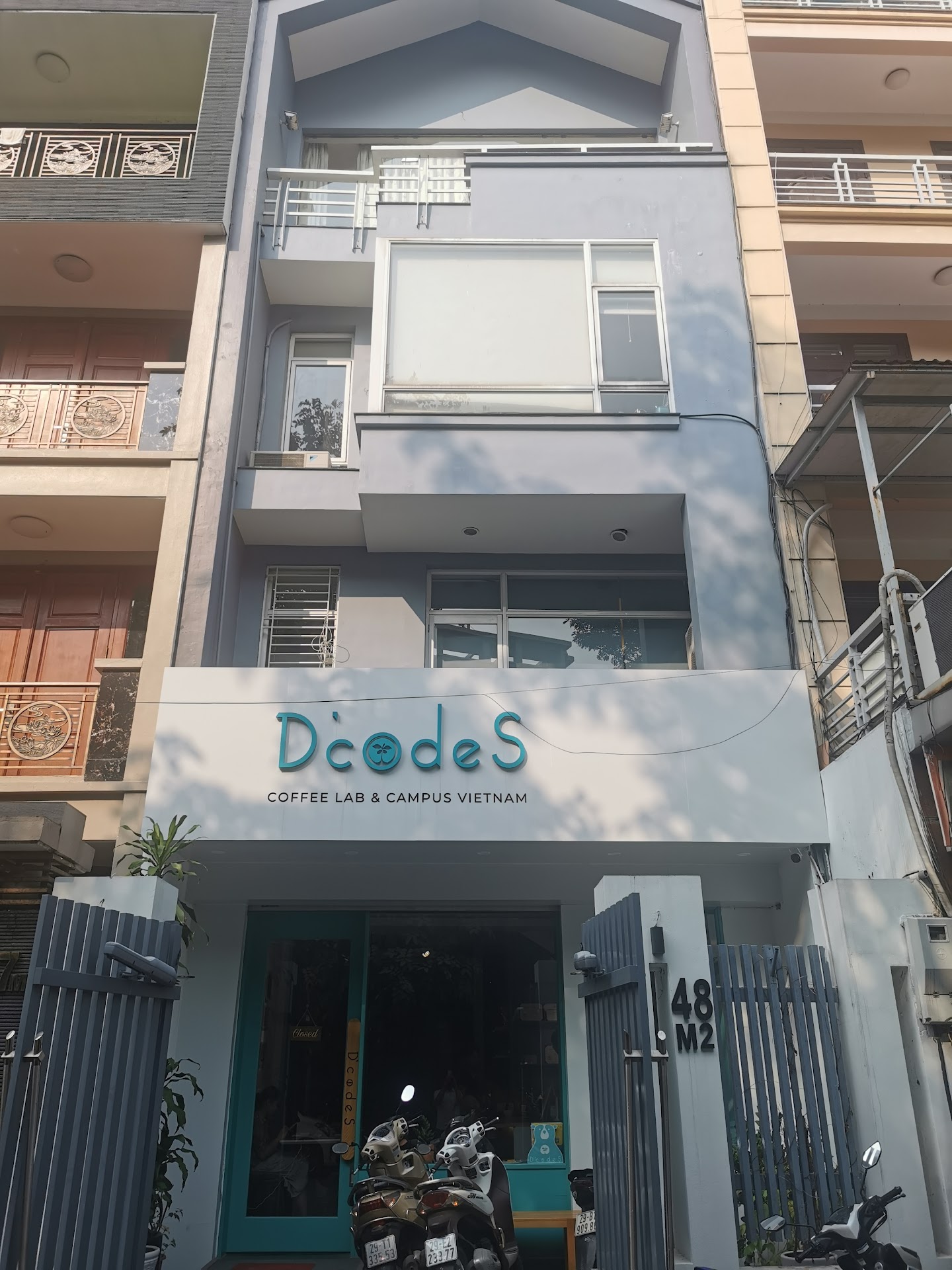D'codeS Coffee Lab & Campus