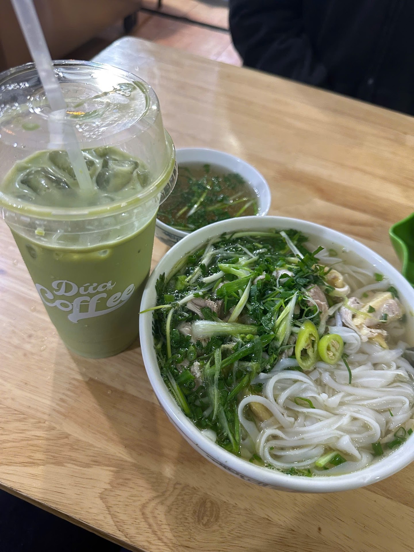Dứa Coffee & Matcha Latte Cầu Diễn HN