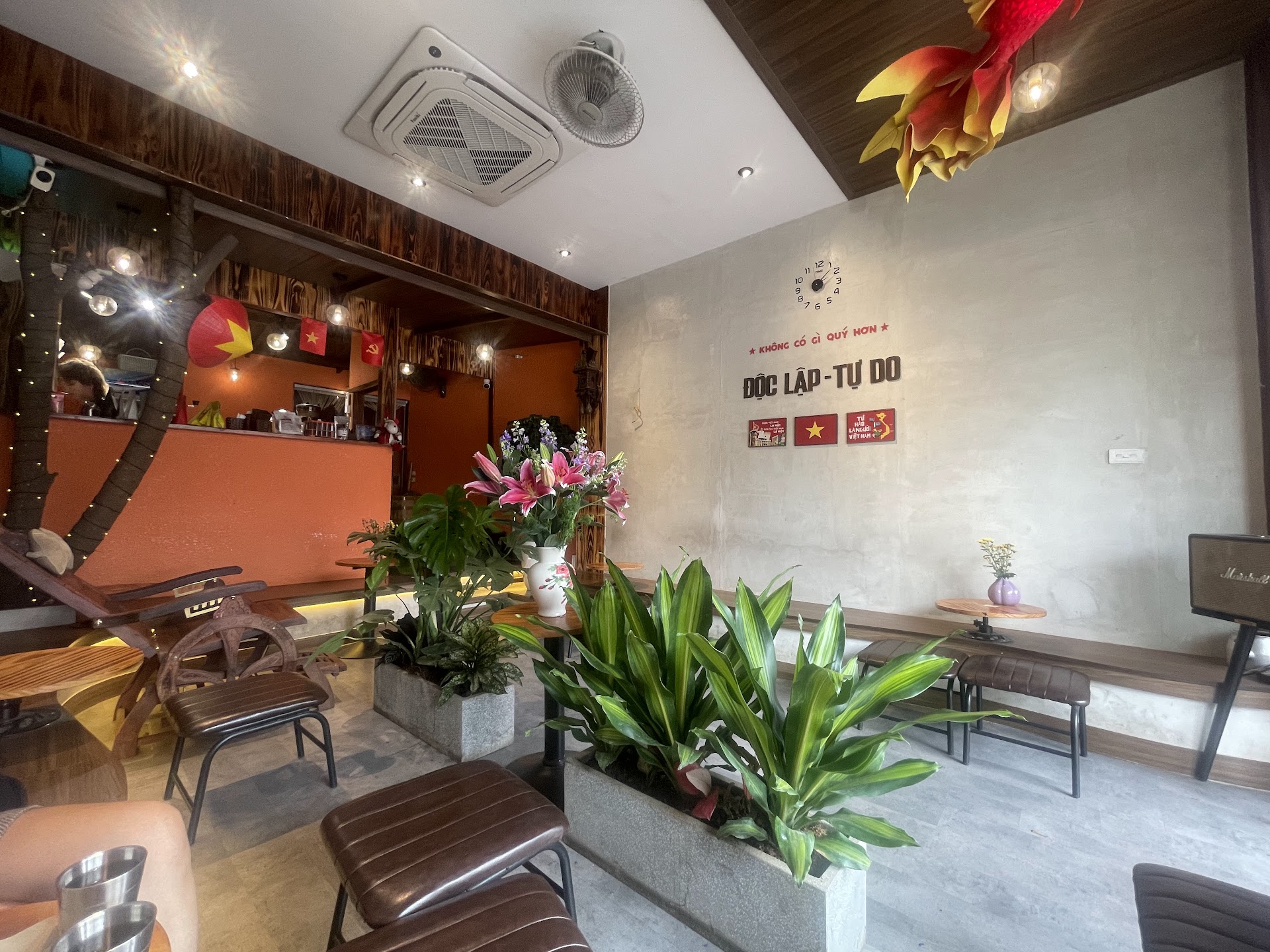 Ly Mê - Cà phê - Trà - Kem