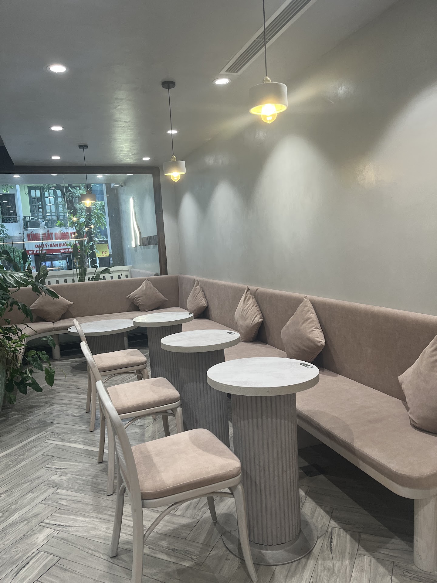 Lang Thang Cà Phê - Đỗ Hành