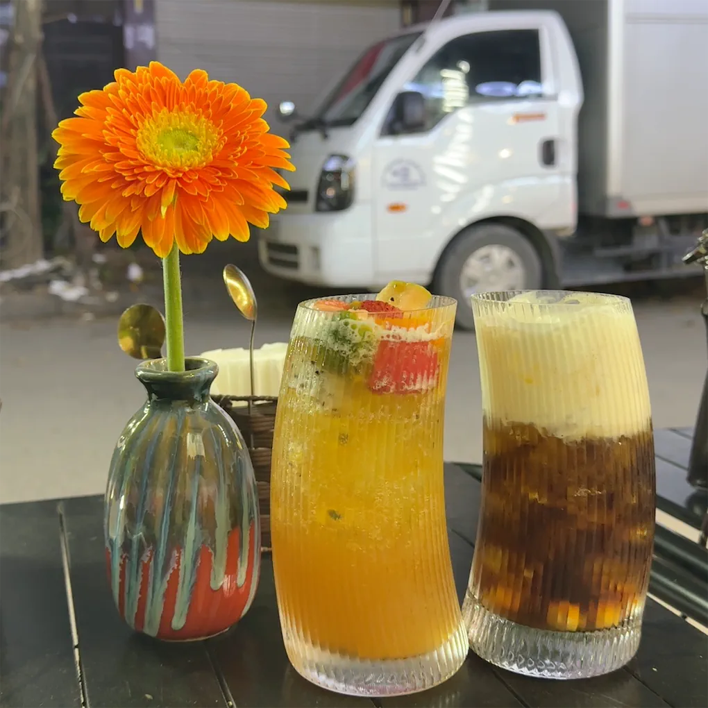 The Kao Coffee Nails