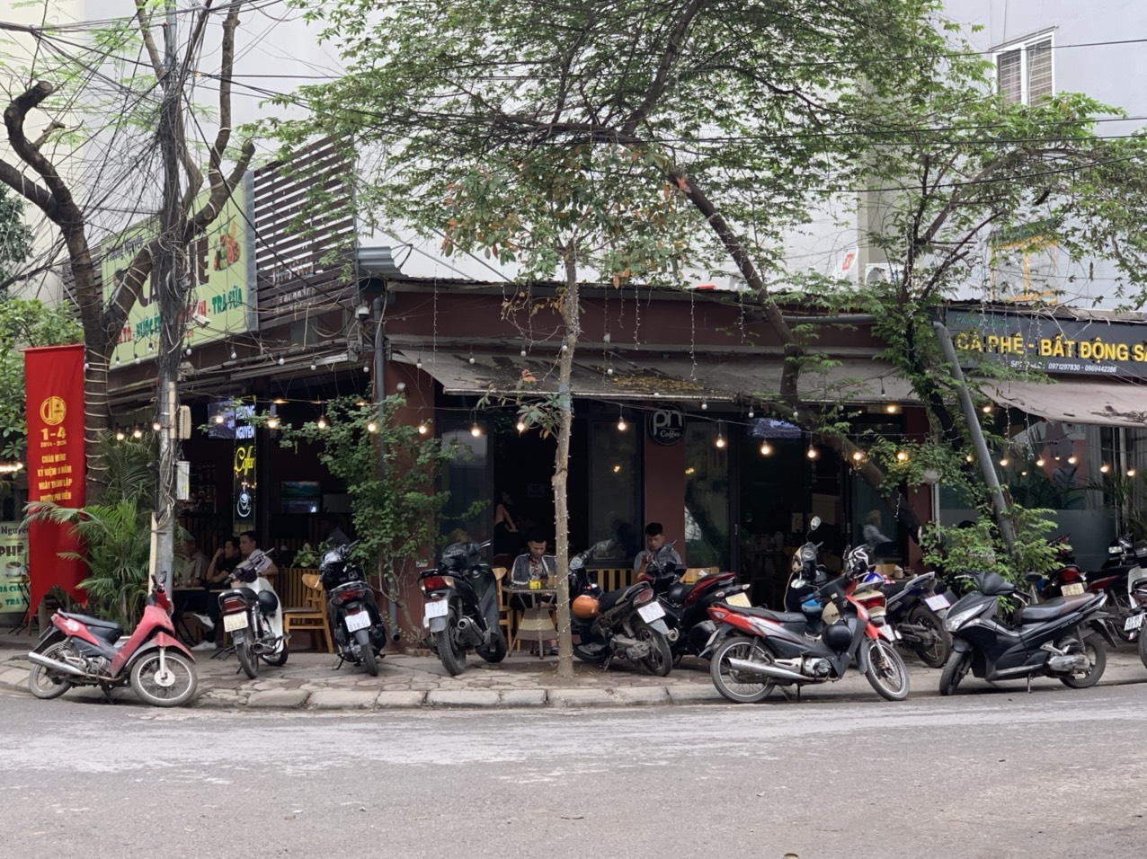 CÀ PHÊ PHƯƠNG NGUYÊN