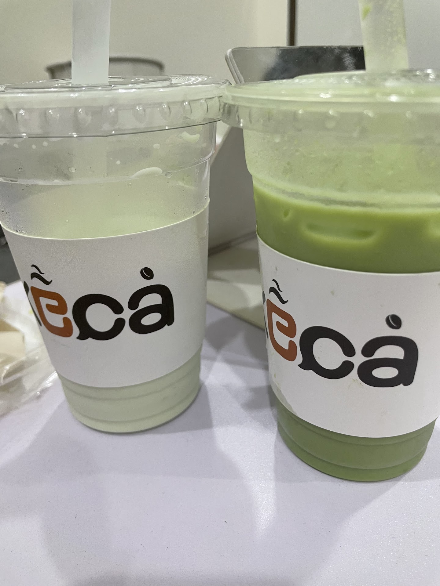 Kề Cà - Trà, Cà phê đậm vị