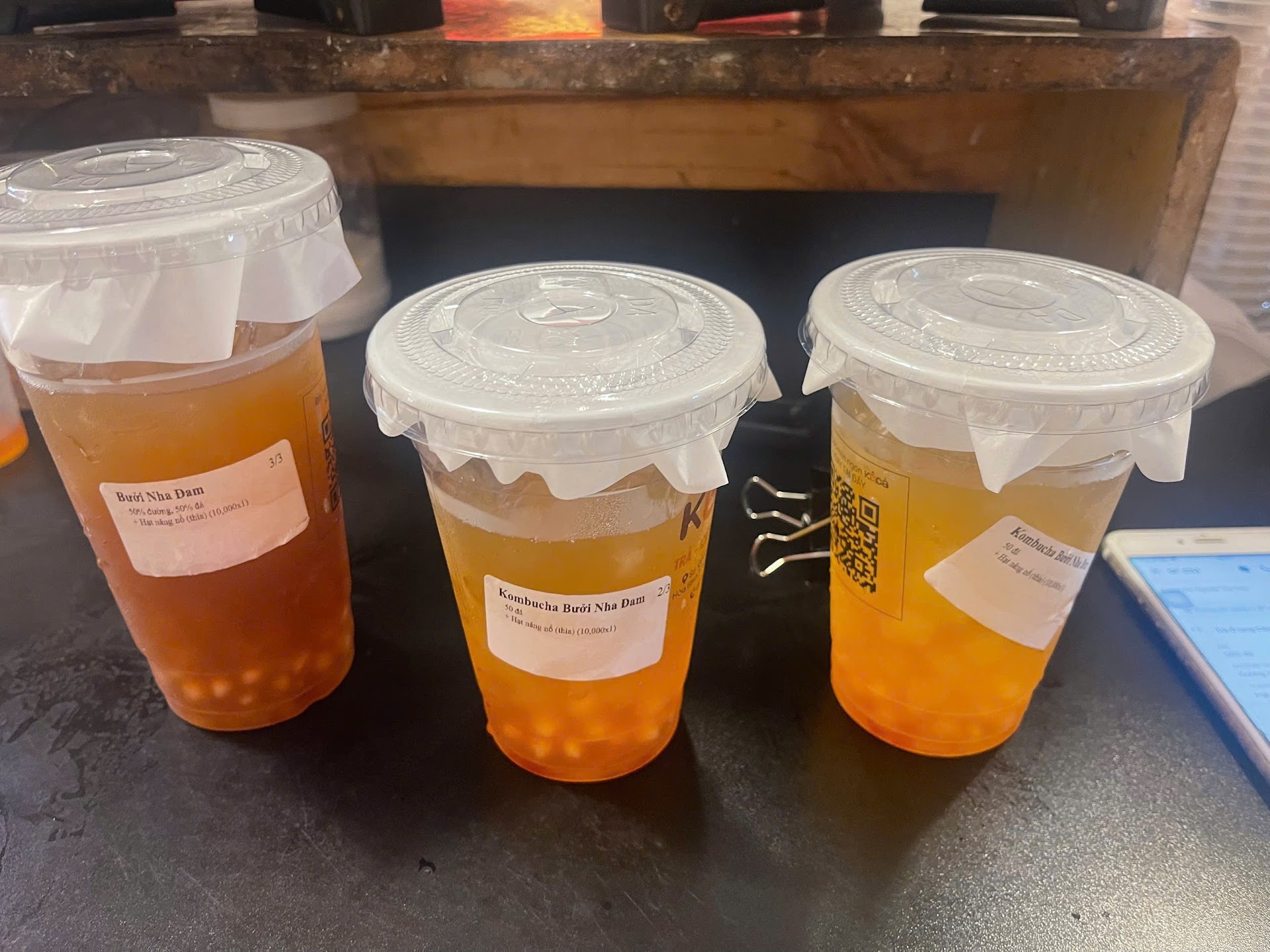 Kề Cà - Trà, Cà phê đậm vị