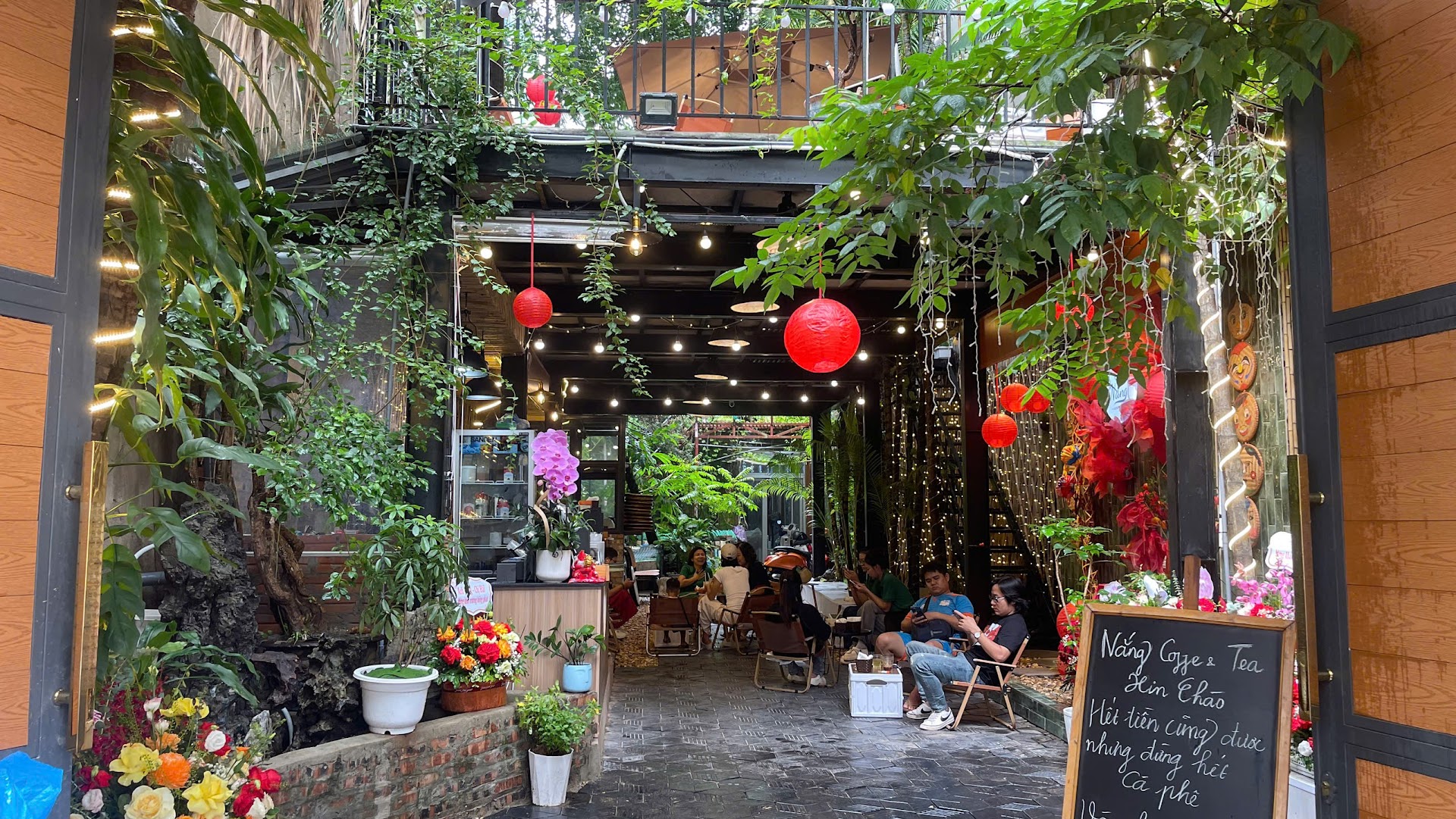 Nắng - Coffee & Tea