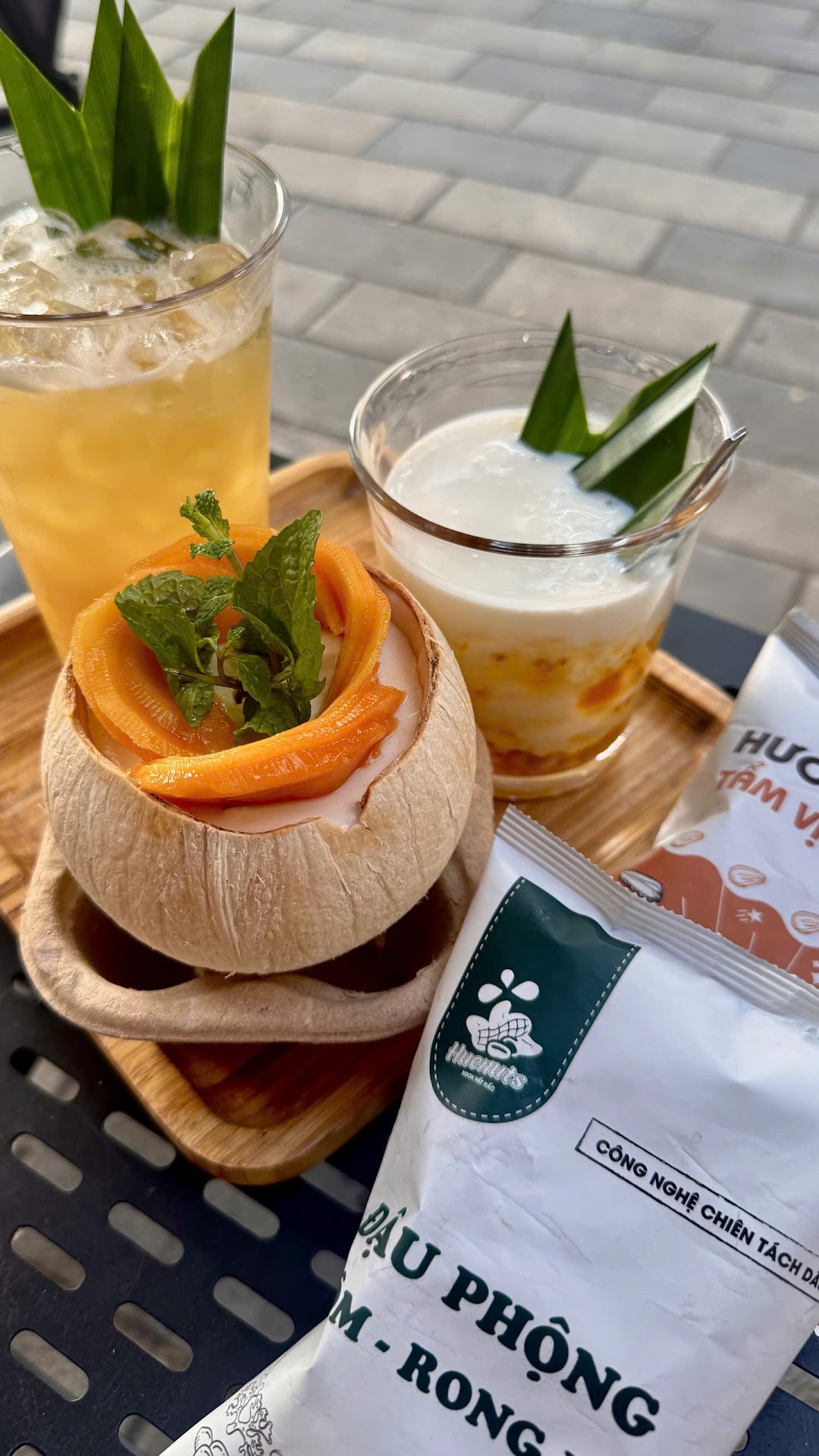 Kà-Mê Coffee & Tea