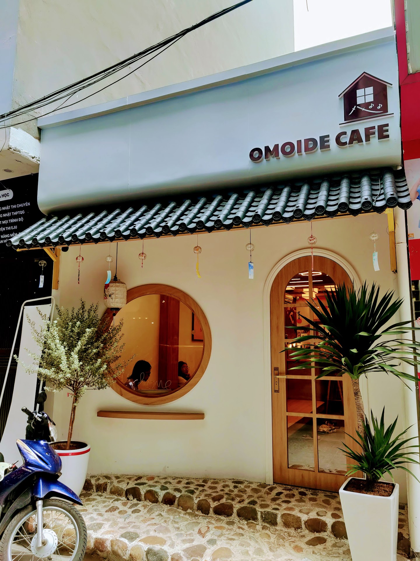 Omoide Cafe