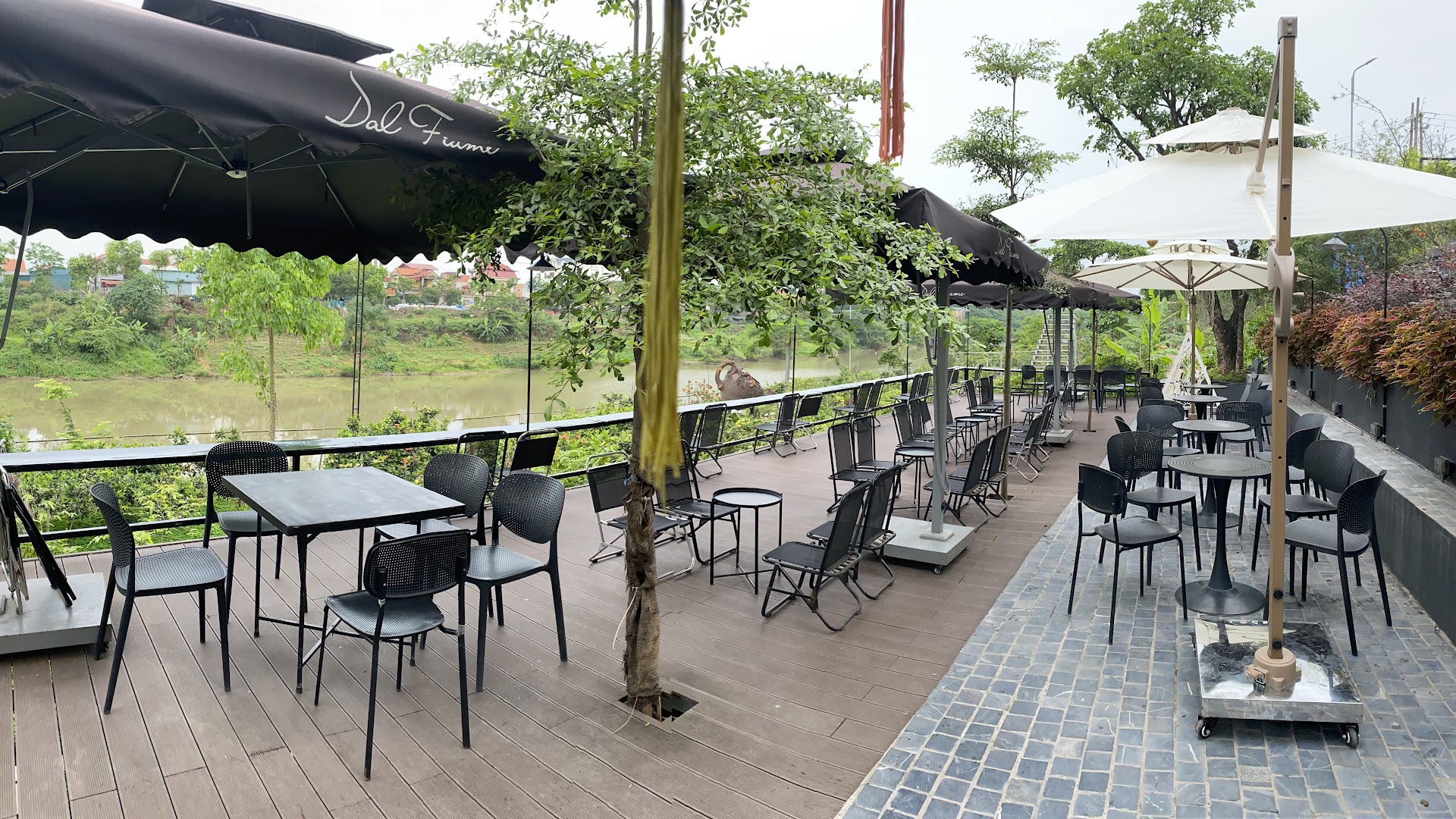 Bonsai Coffee Bát Tràng