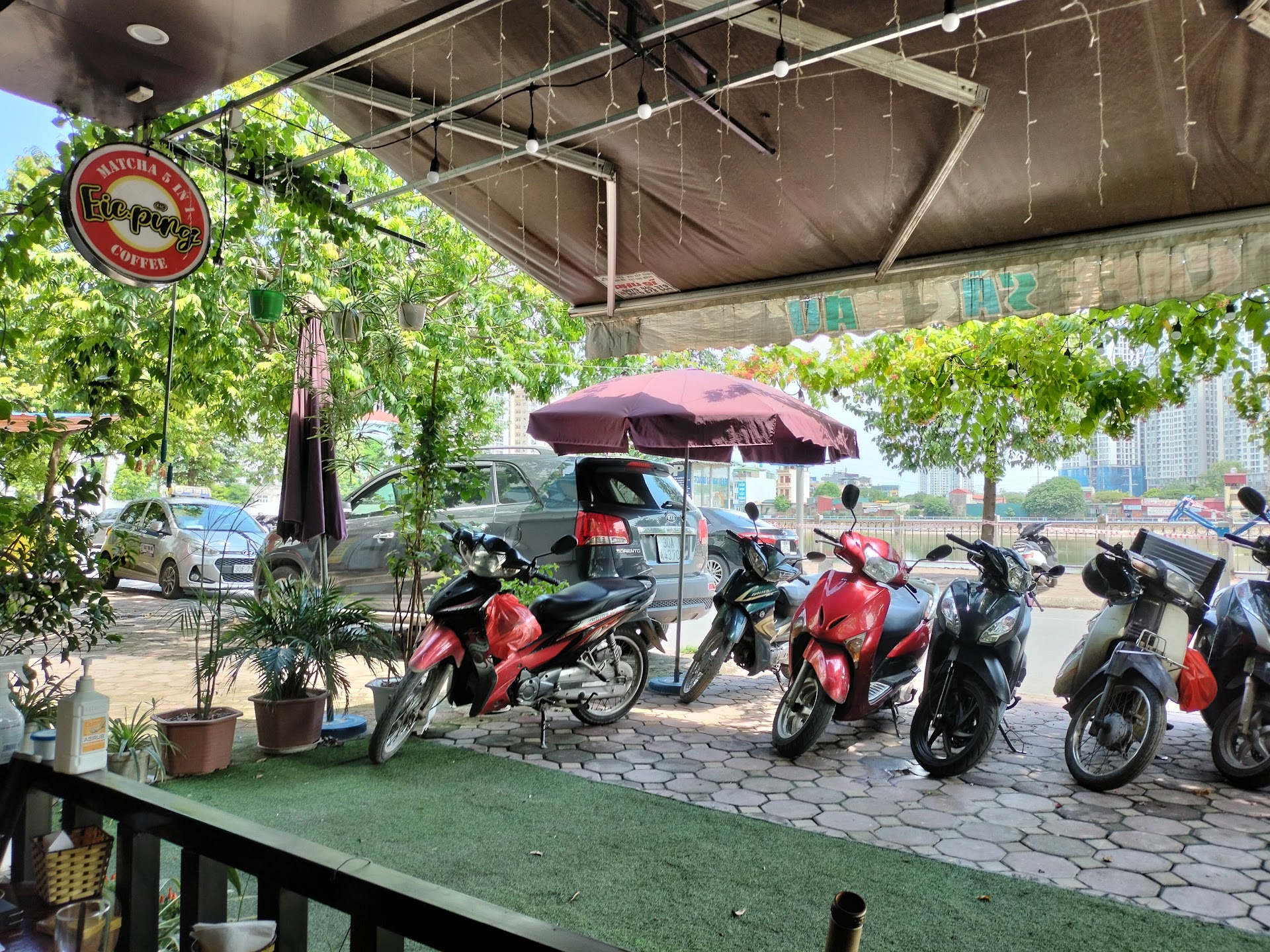 Cafe sắc màu 2