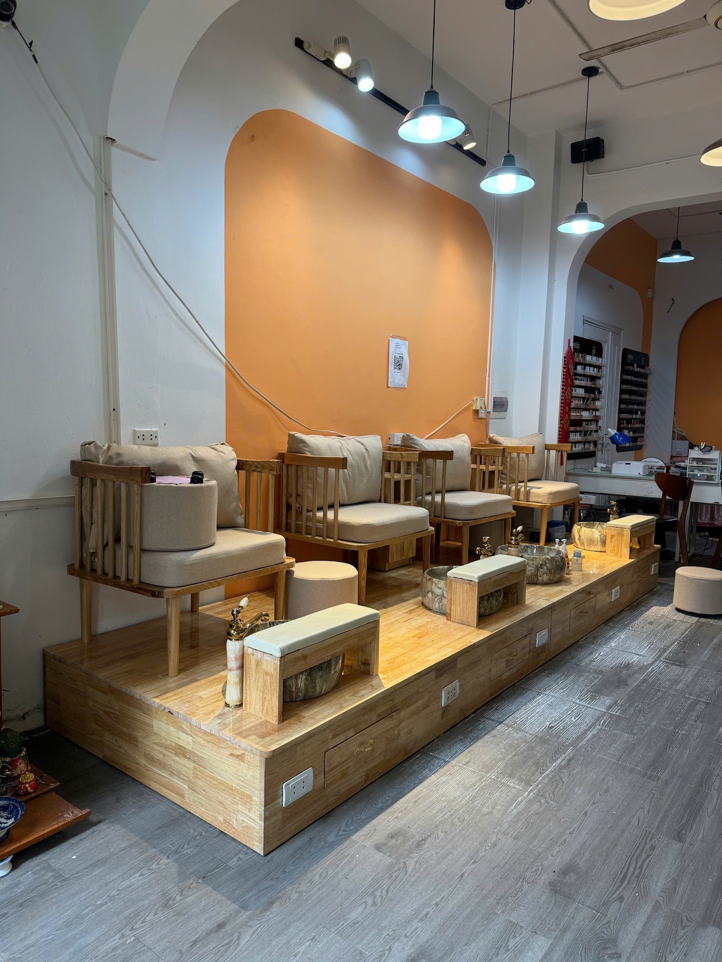 Hanu Nails & Beauty Coffee