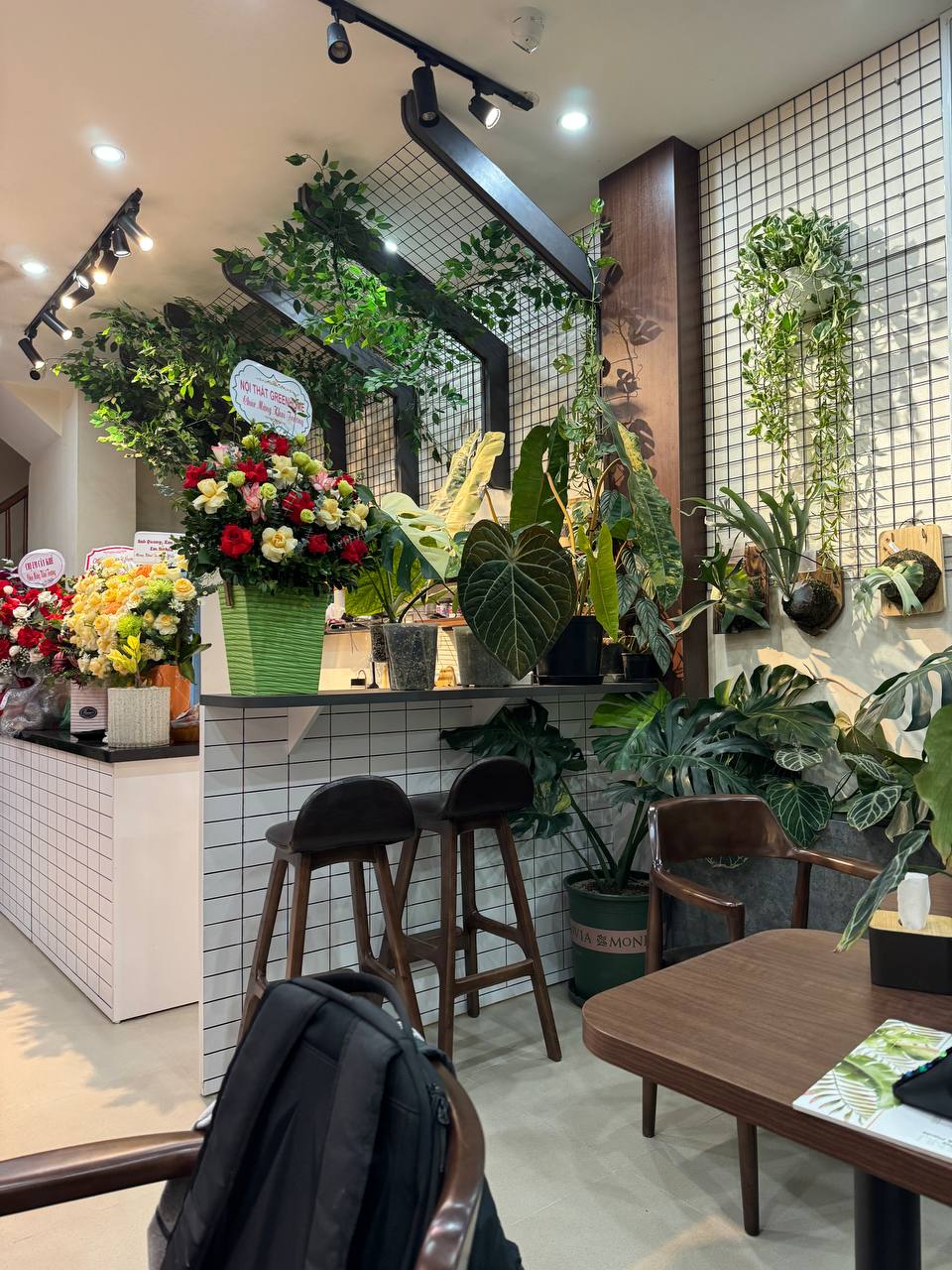 Cafe An Trạm Oxy Cây